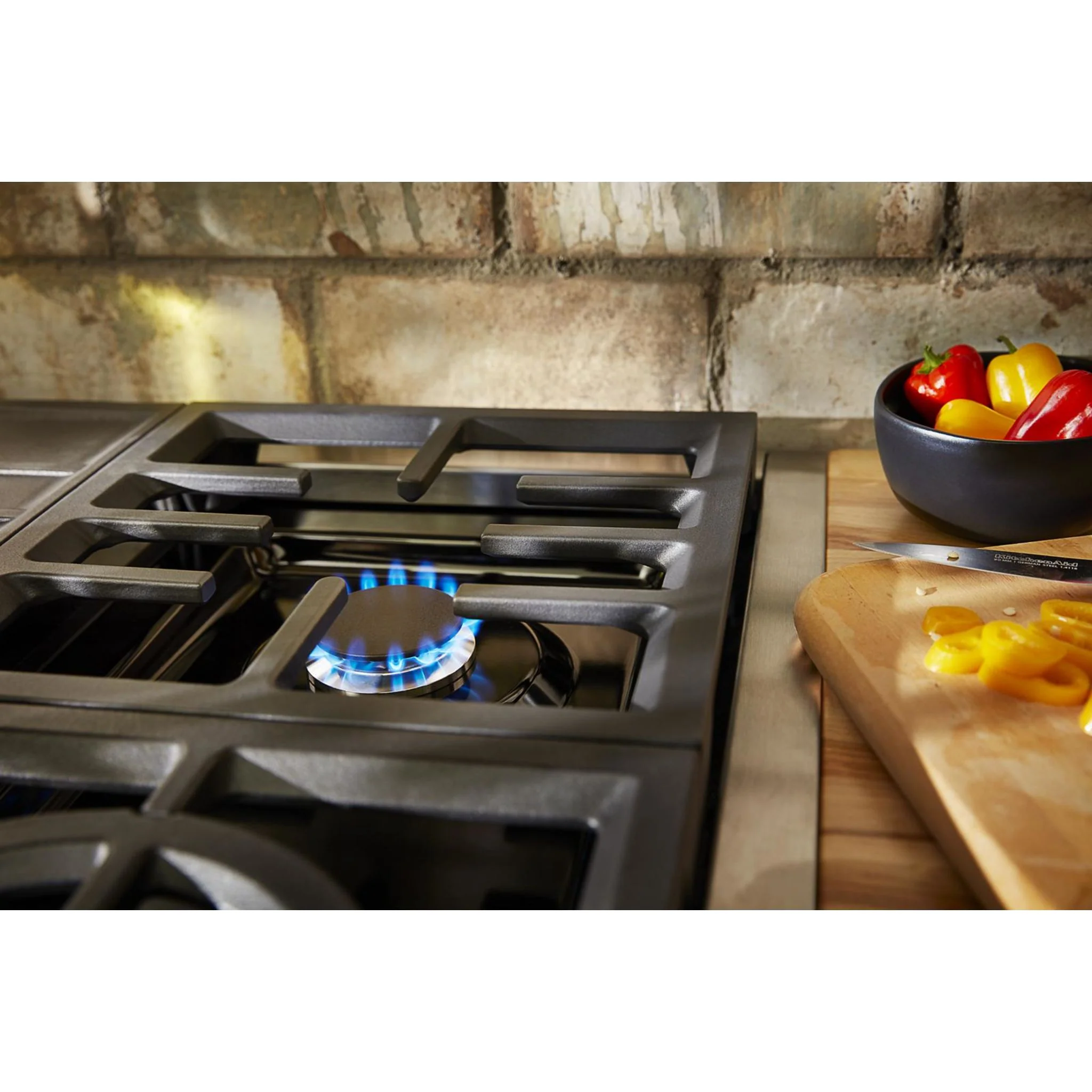 KitchenAid 30'' 4-Burner Commercial-Style Gas Rangetop -Stainless Steel (KCGC500JSS) - Image 27