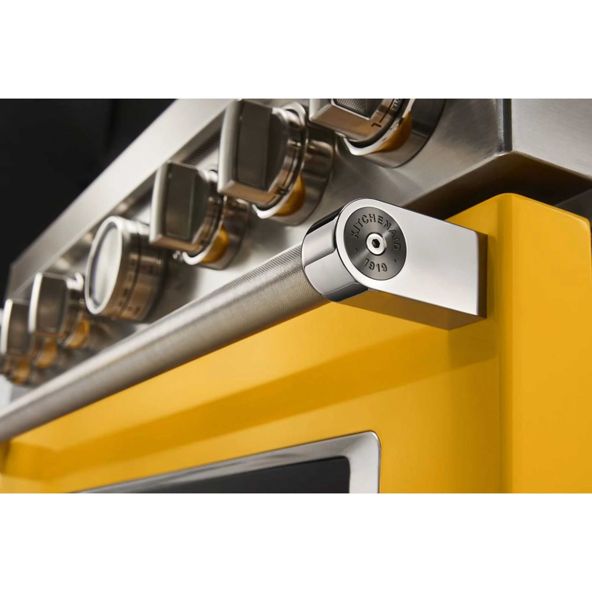 KitchenAid 36'' Smart Commercial-Style Gas Range with 6 Burners - Yellow Pepper (KFGC506JYP) - Image 9