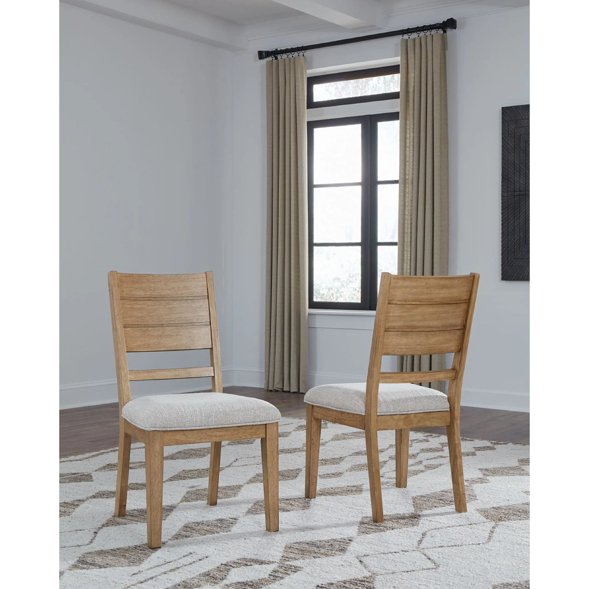 Kristiland-Exclusive Dining Set - Image 36