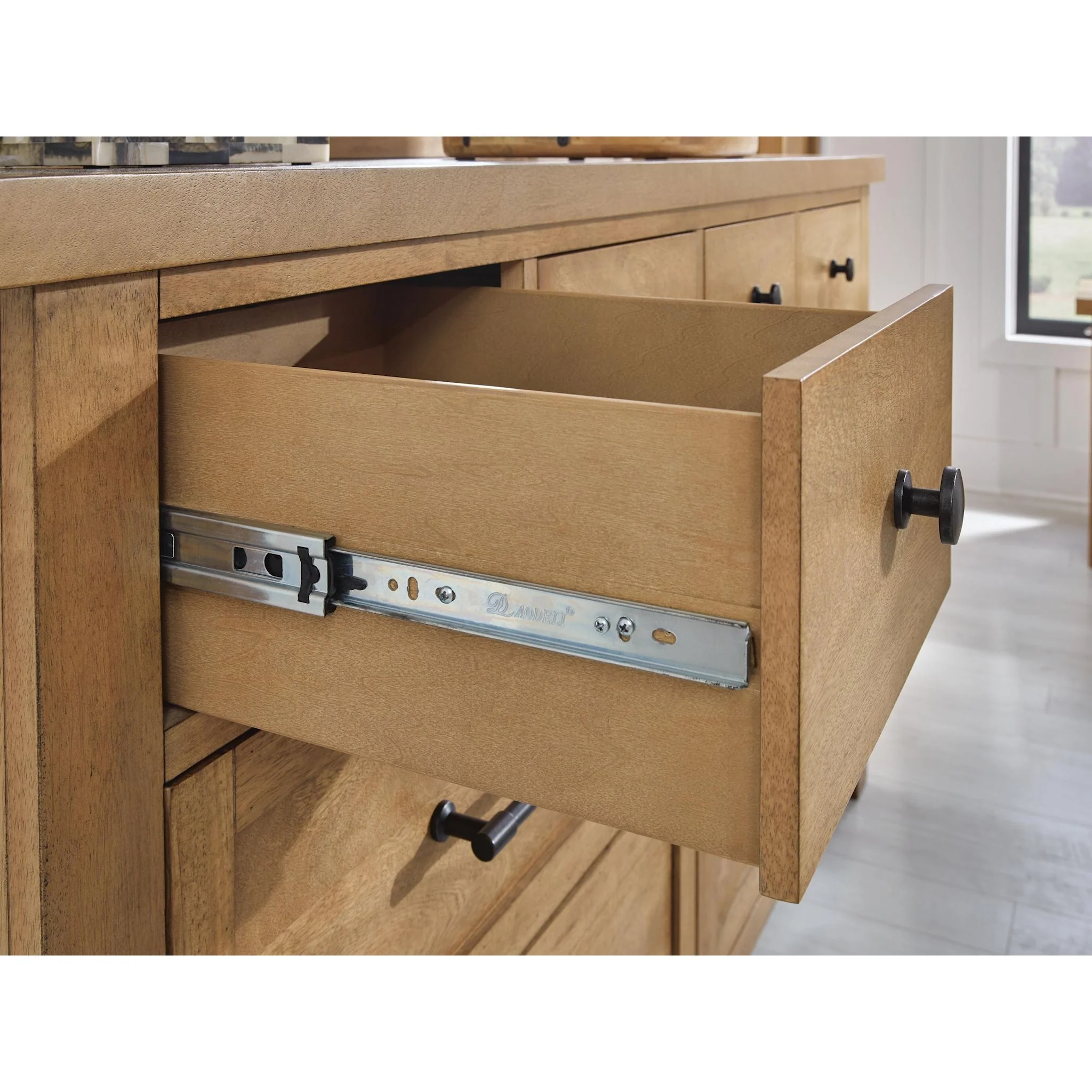 Kristiland-Exclusive Dresser - Image 18