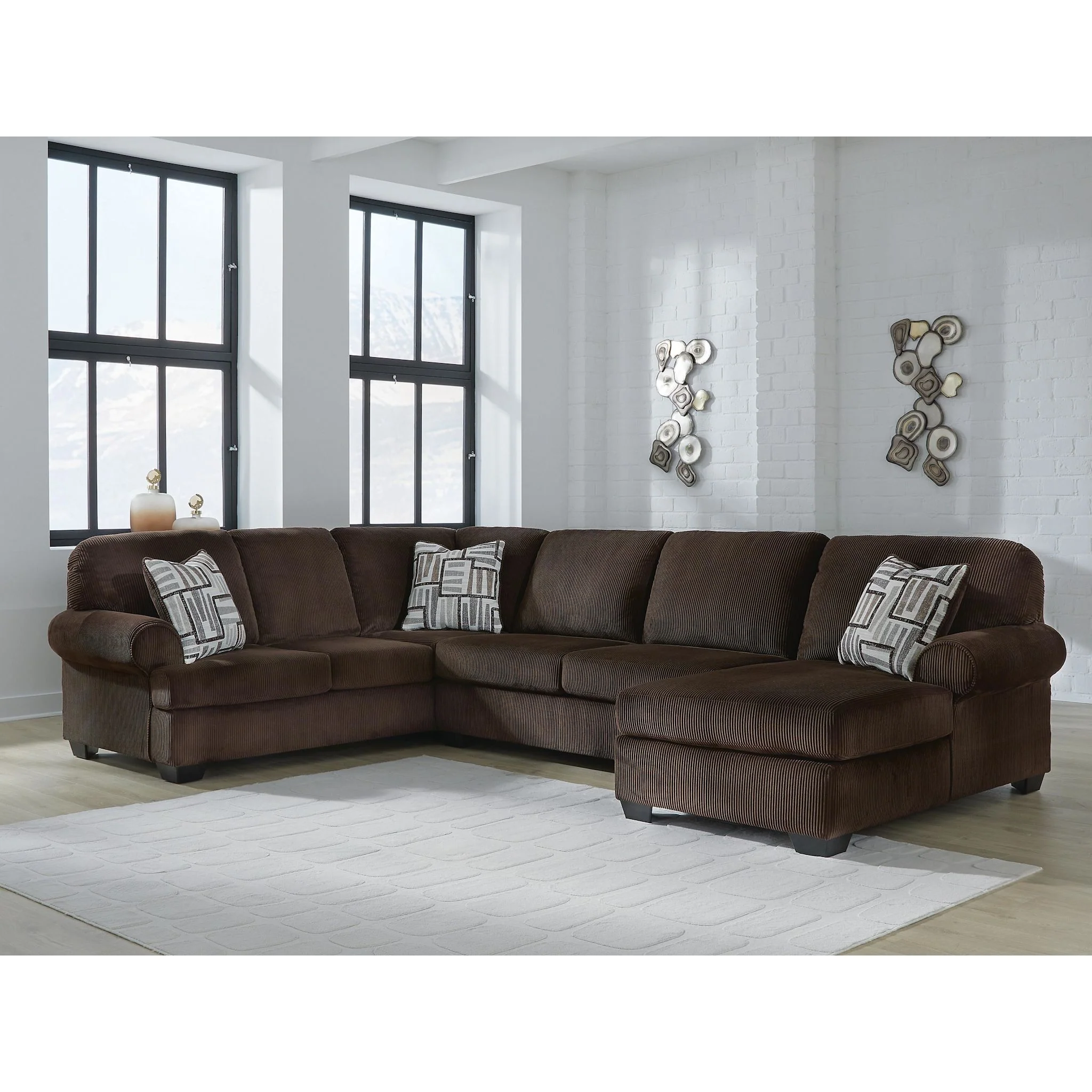 Landsings 3 Piece Sectional with Chaise - Image 7