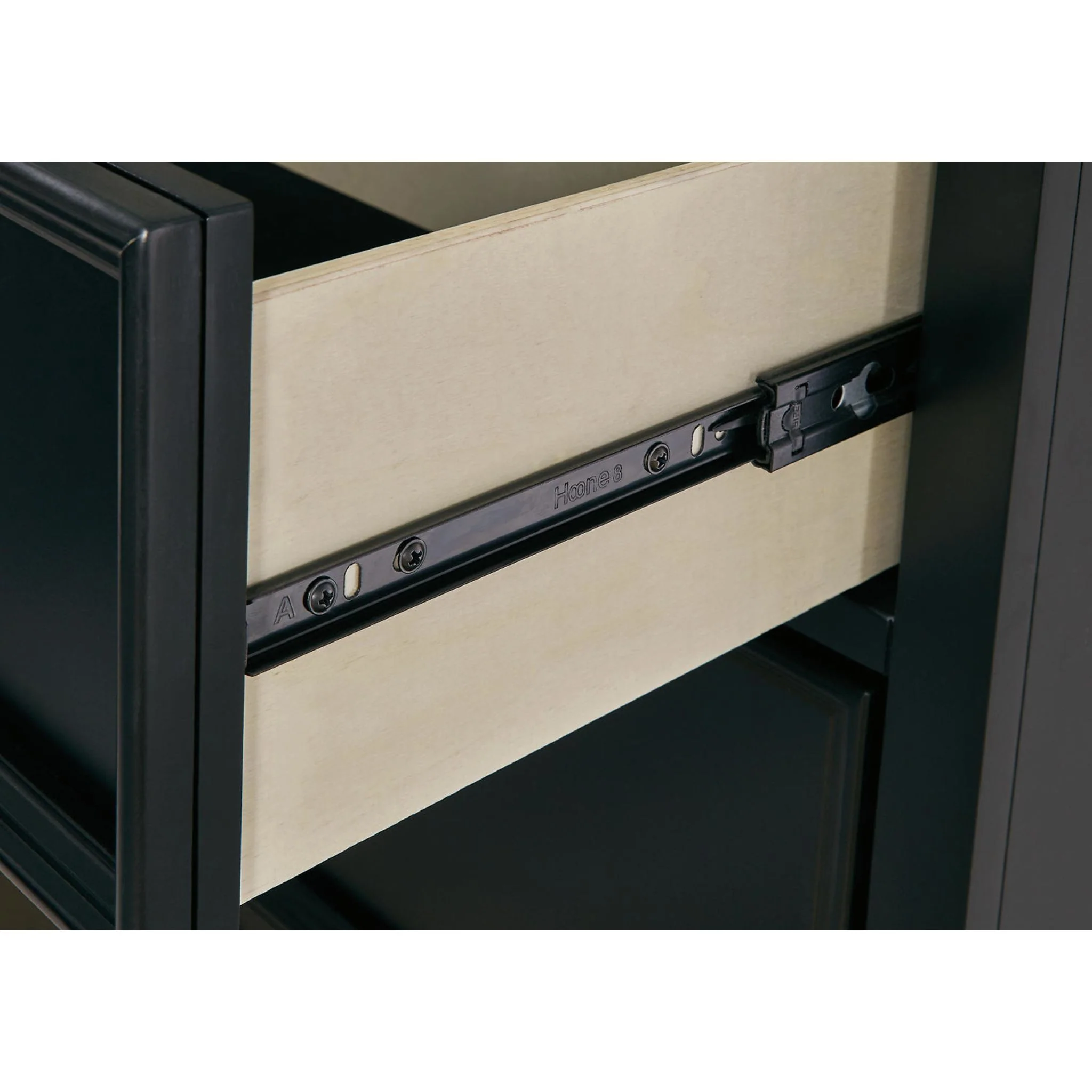 Lanolee Dresser and Mirror - Image 22