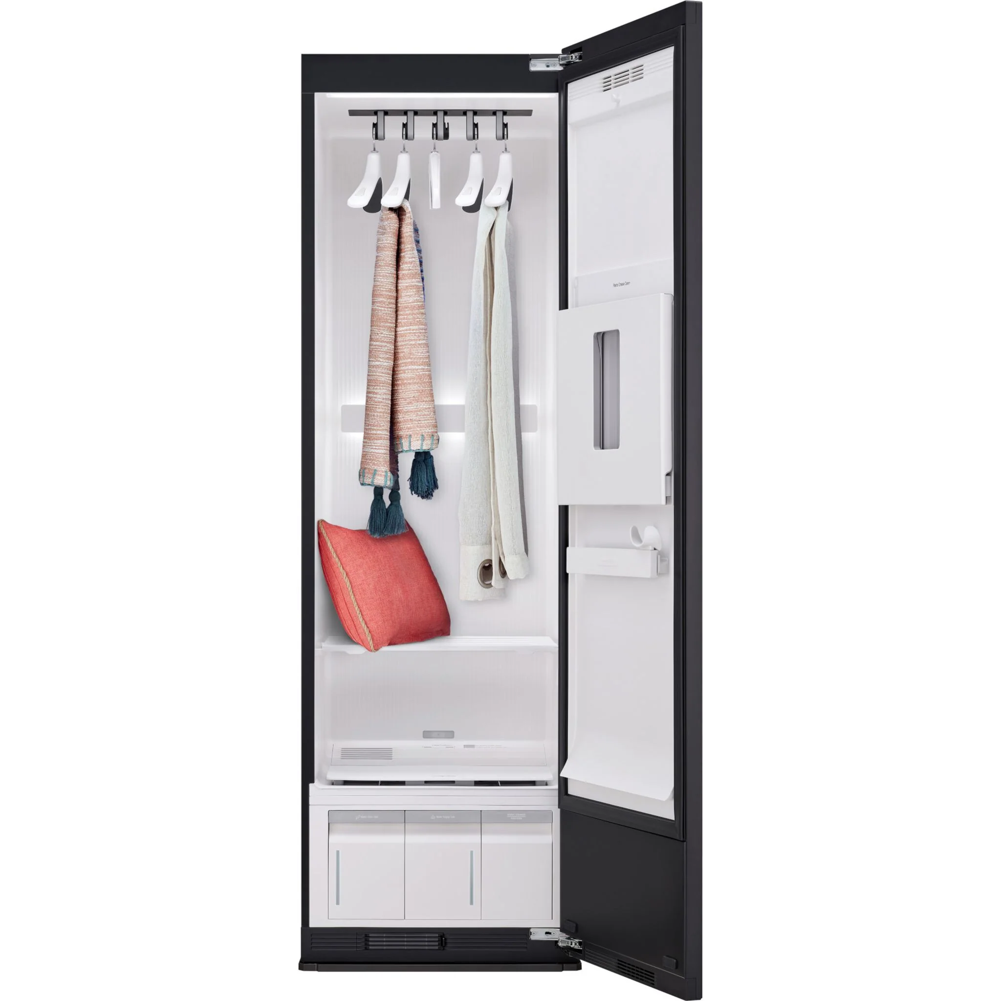 LG Styler® Smart Steam Closet with Dual TrueSteam® Technology and Built-In HandySteamer - Mirror (SC5GMR80H) - Image 10