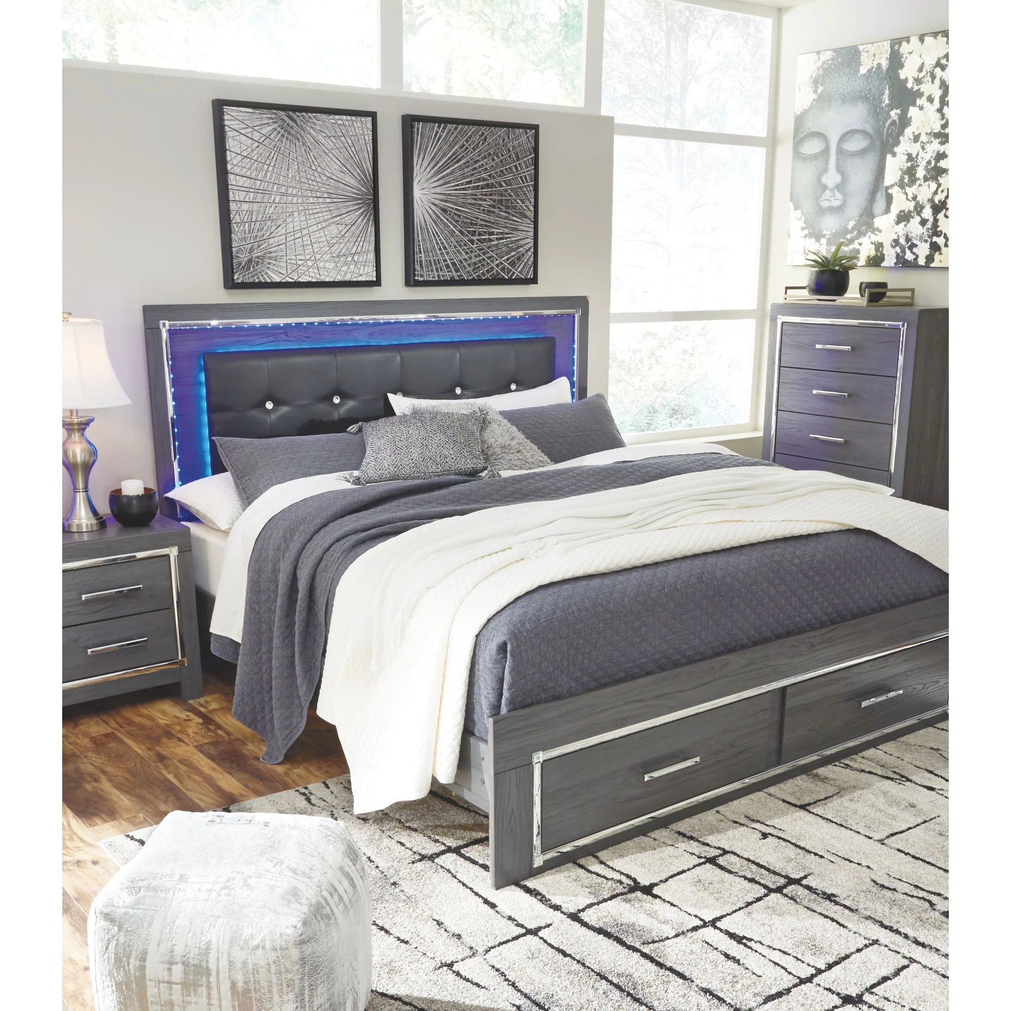 Lodanna Storage Platform Bed - Image 42