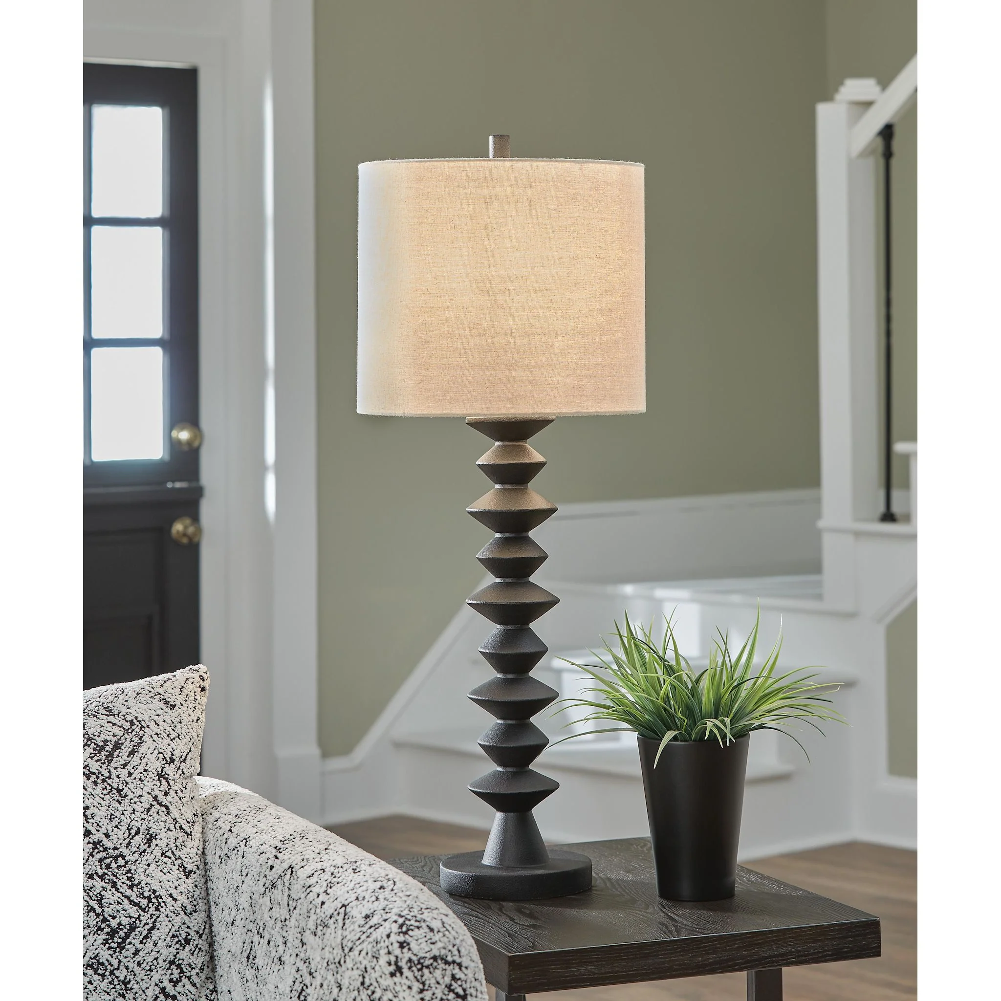 Luanndon Table Lamp - Image 2