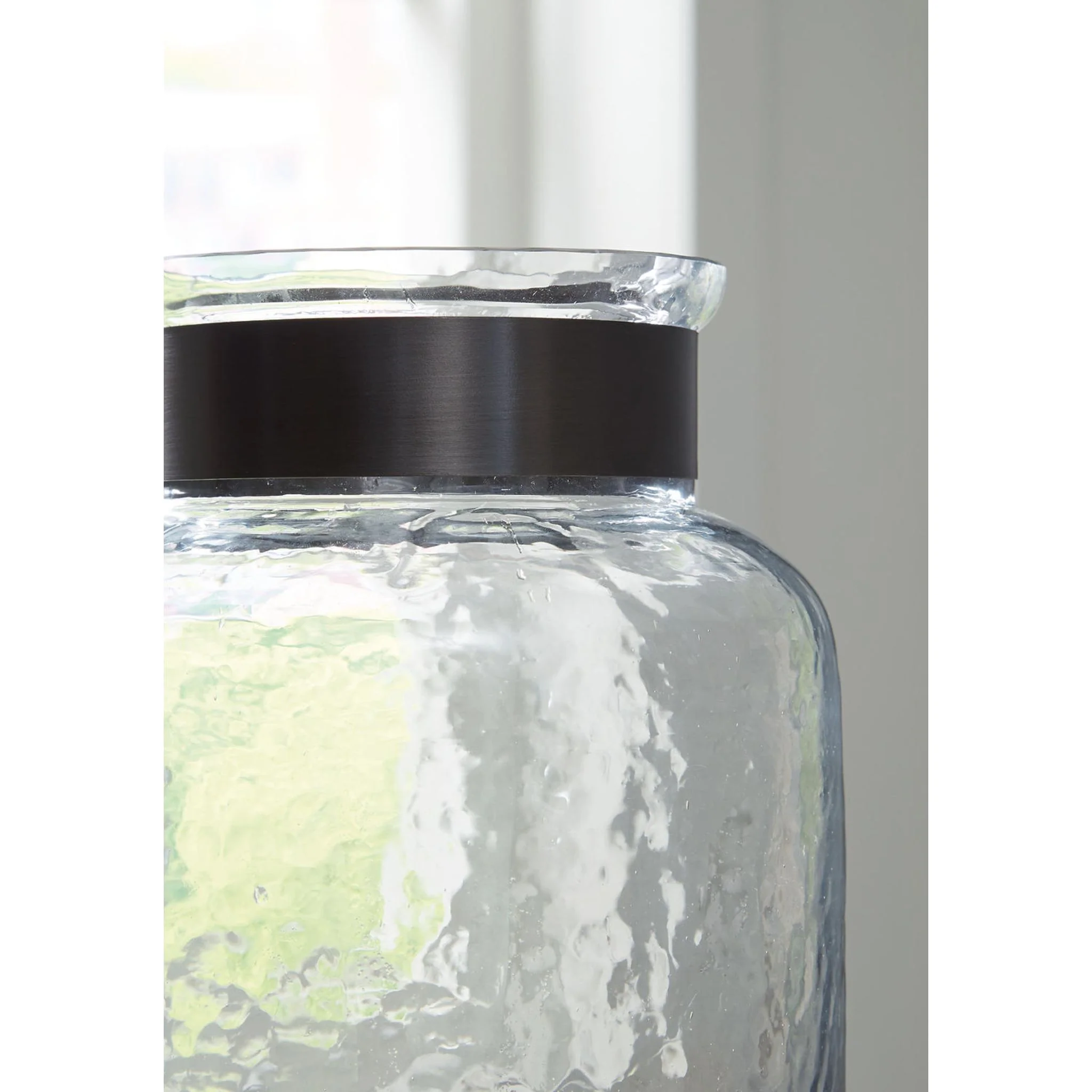 Lukasvale Vase - Image 2
