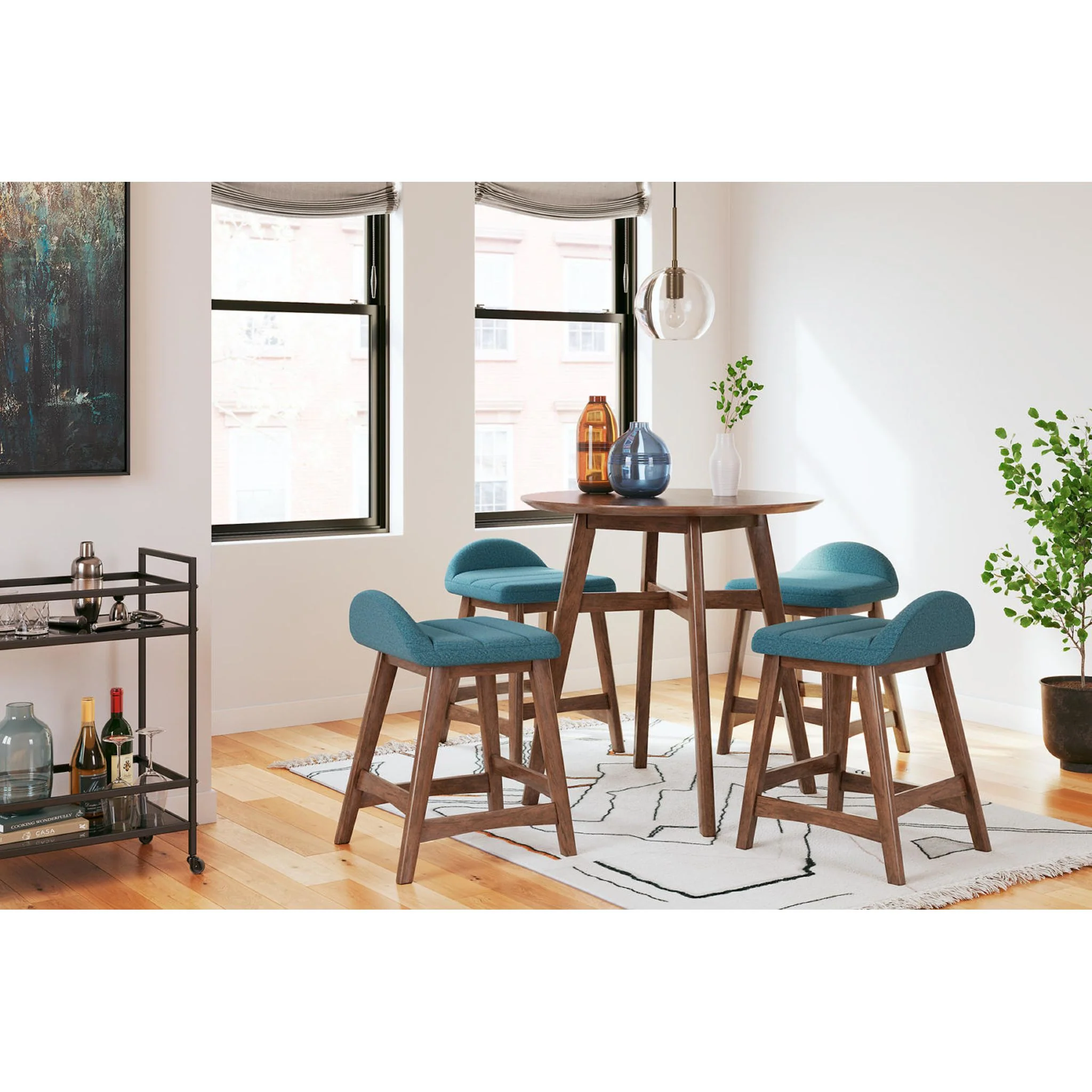 Lyncott Counter Dining Set - Image 9