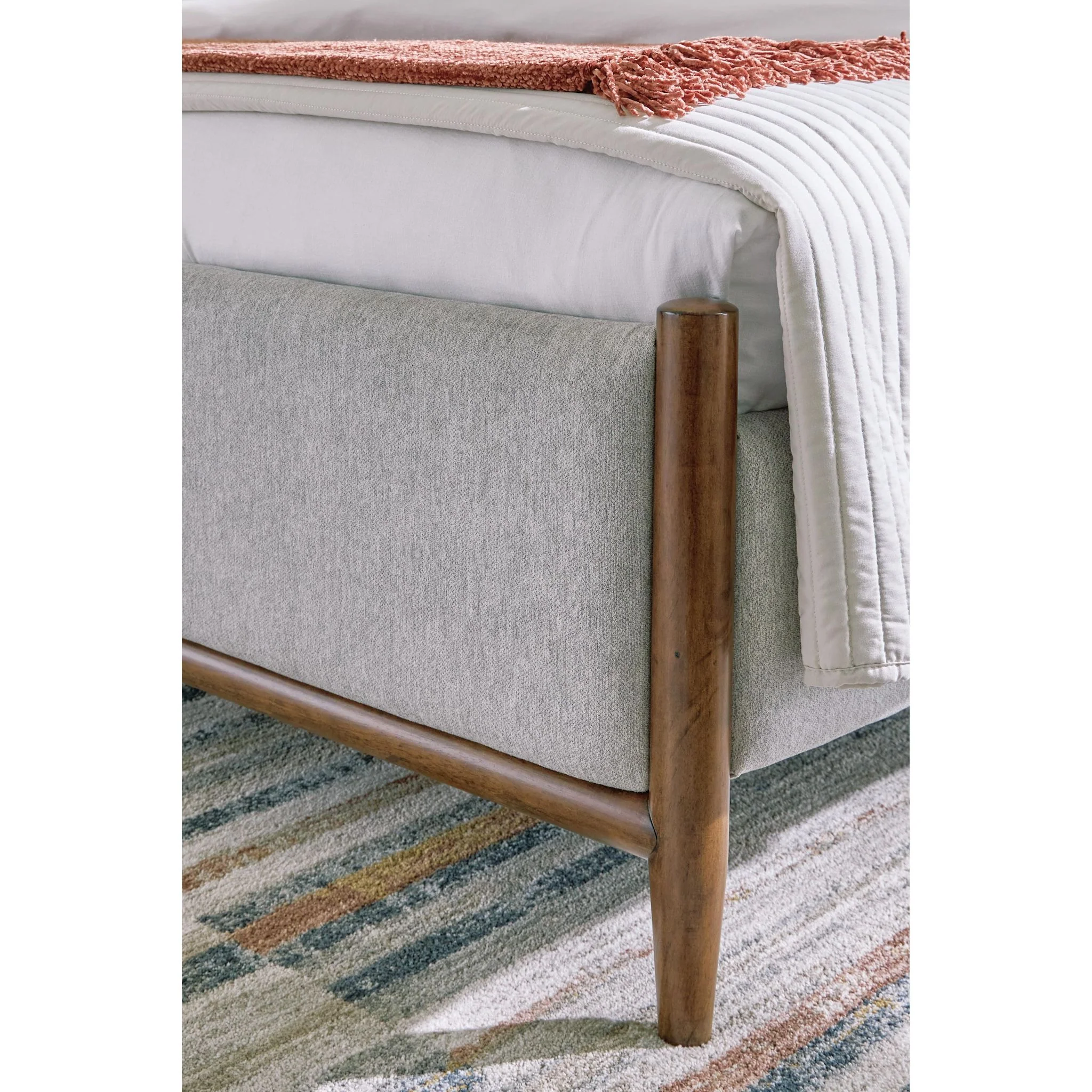 Lyncott Upholstered Bed - Image 73