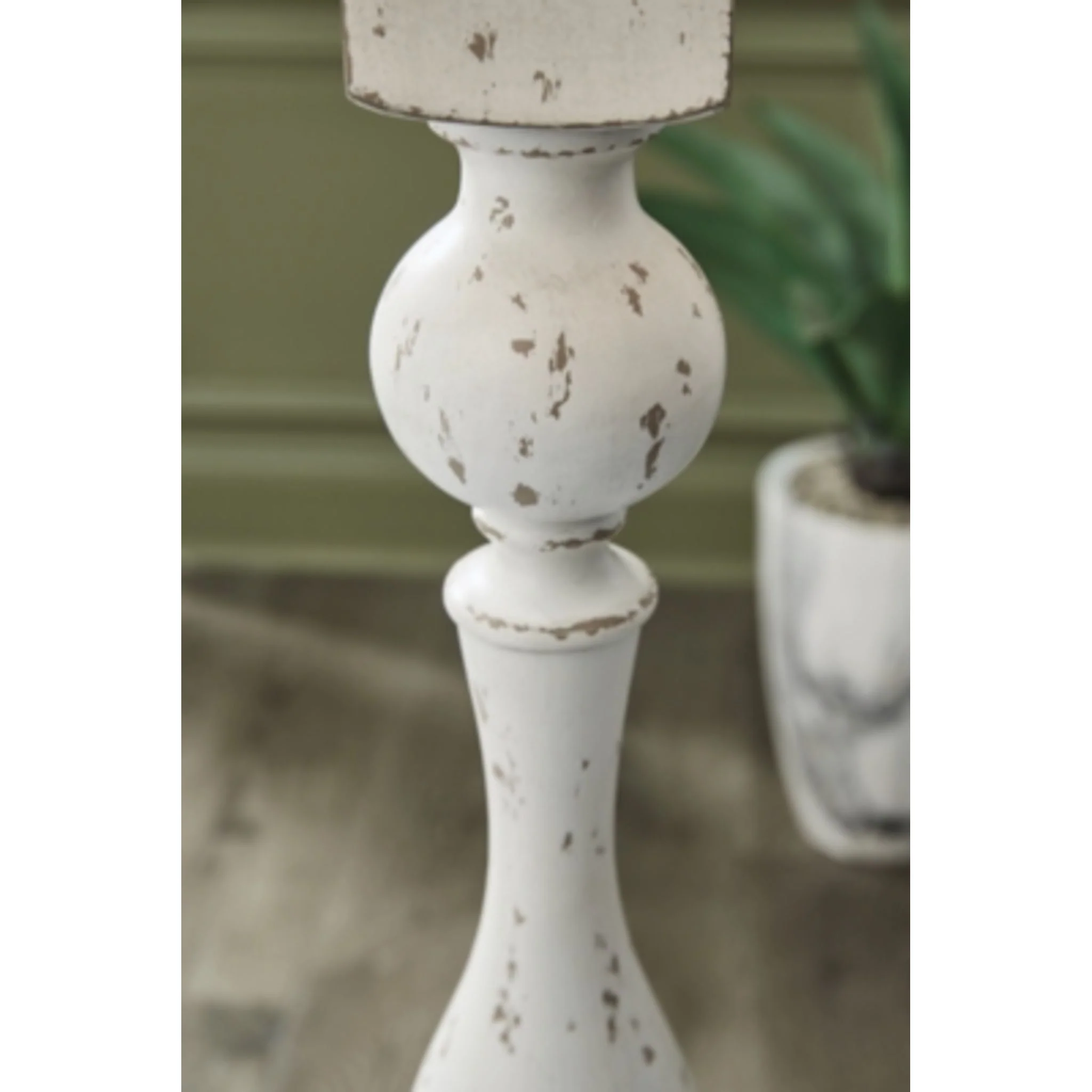 Madsbrook Floor Lamp - Image 9
