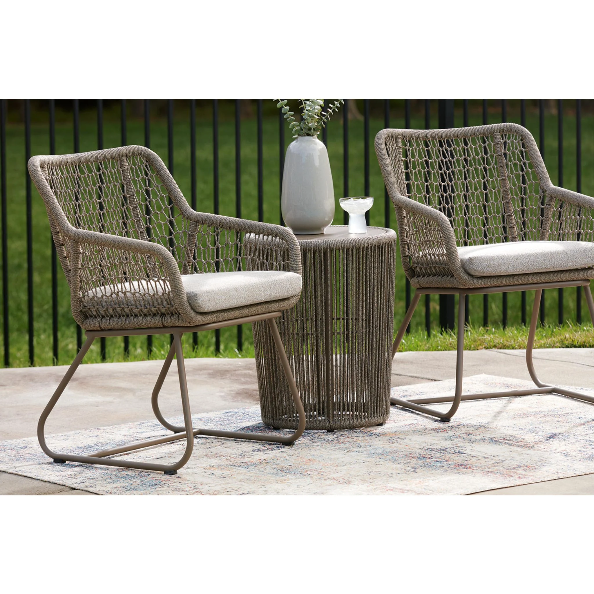 Monarch Heights 3 Piece Outdoor Seating - Image 8