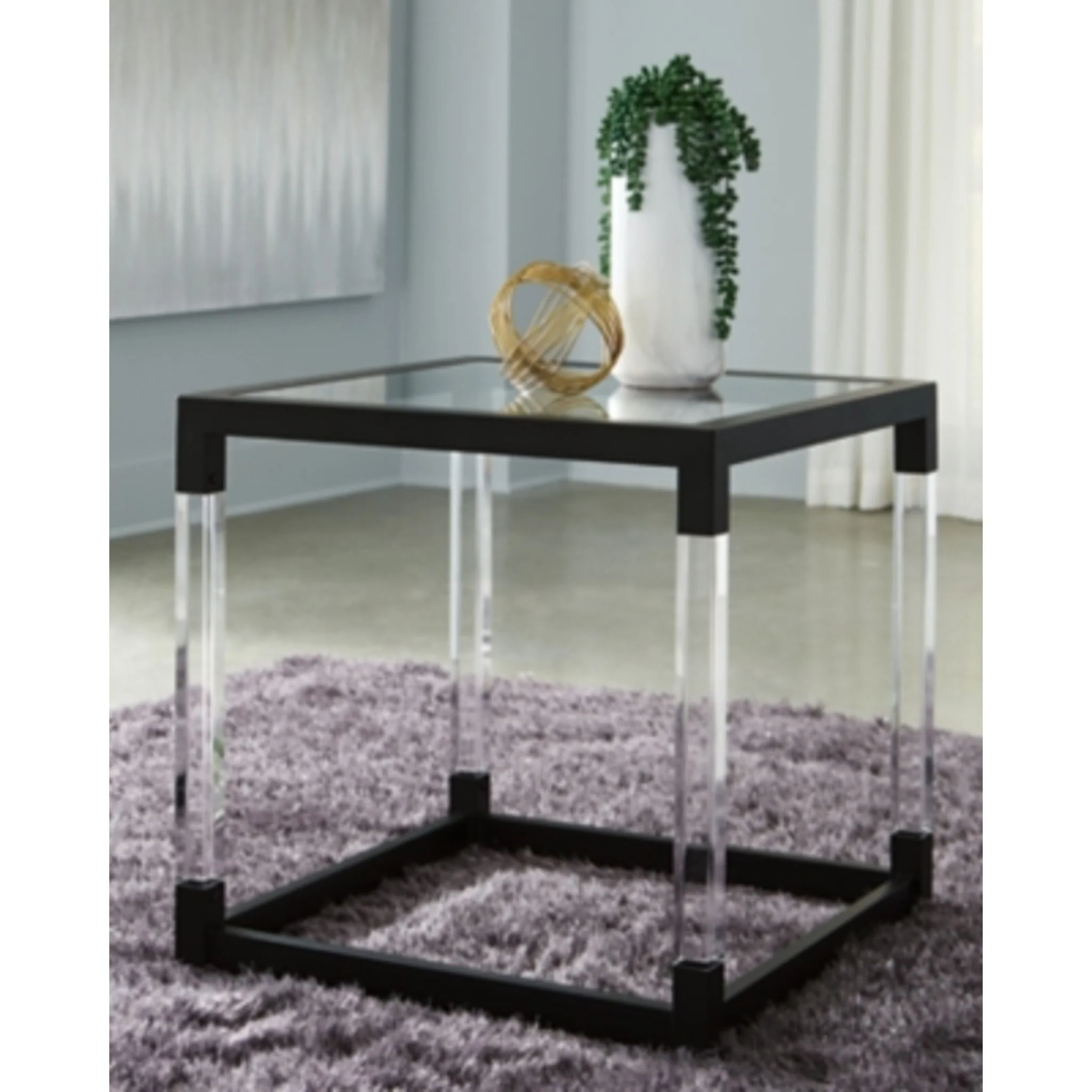 Nallynx Square End Table - Image 2