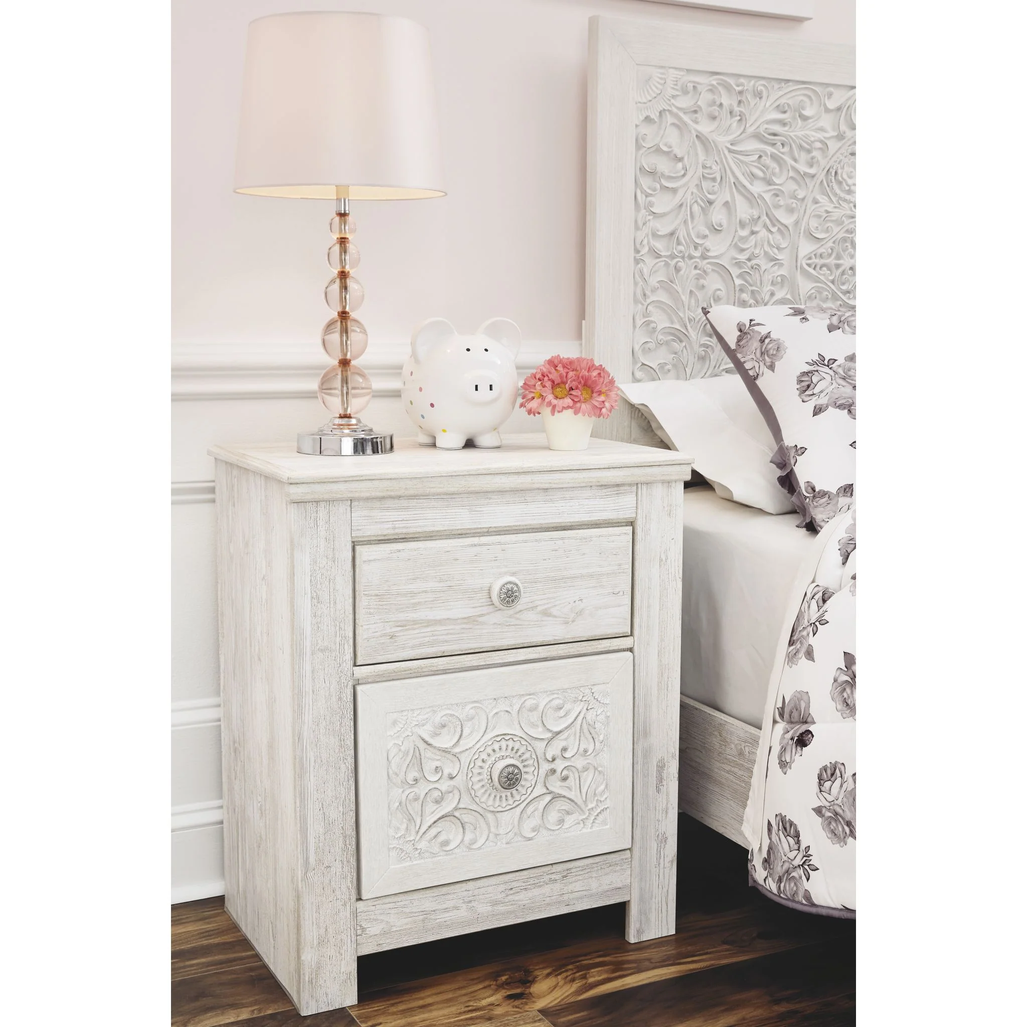 Paxberry Nightstand - Image 7