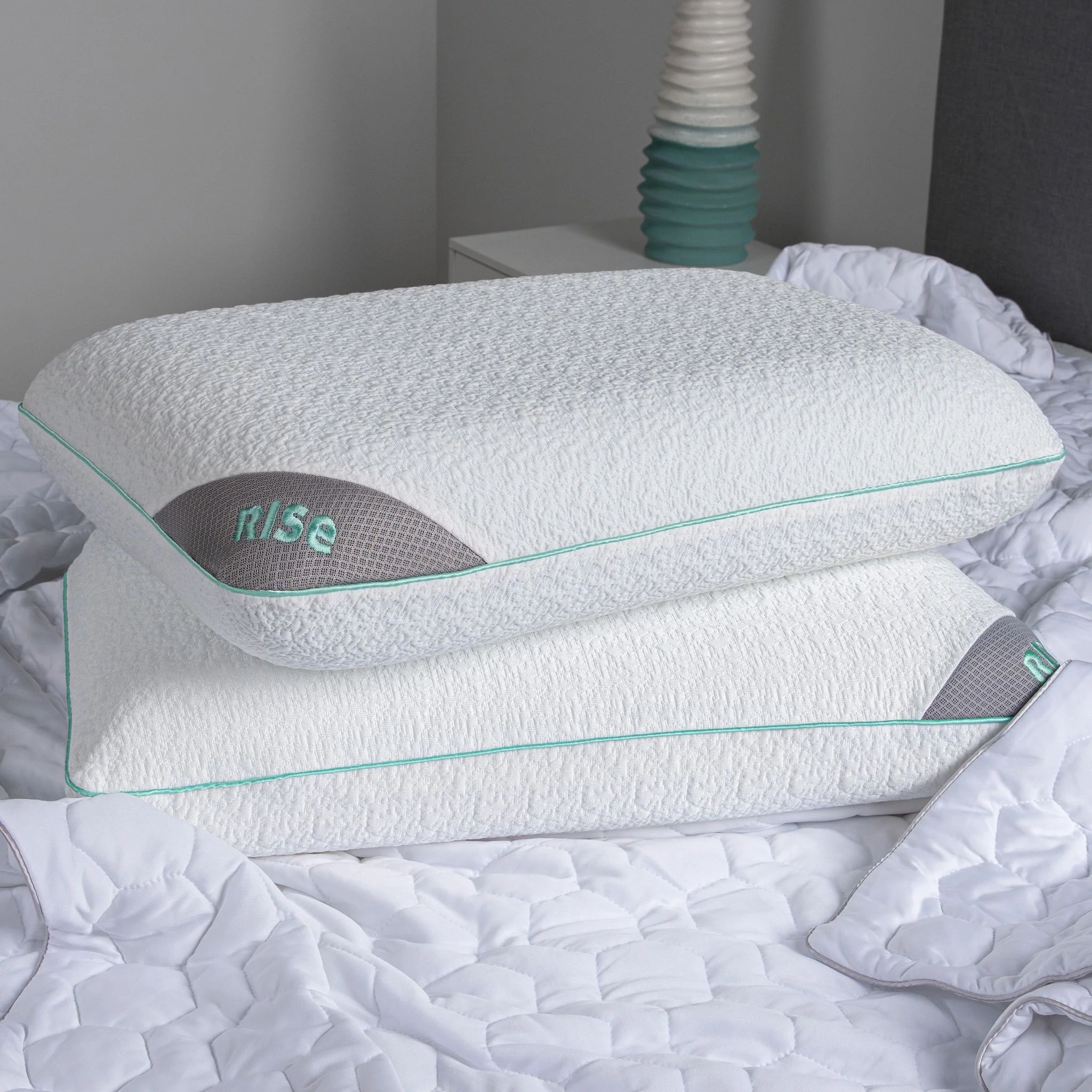 Rise Multiposition Pillow Queen Pillow - Image 3