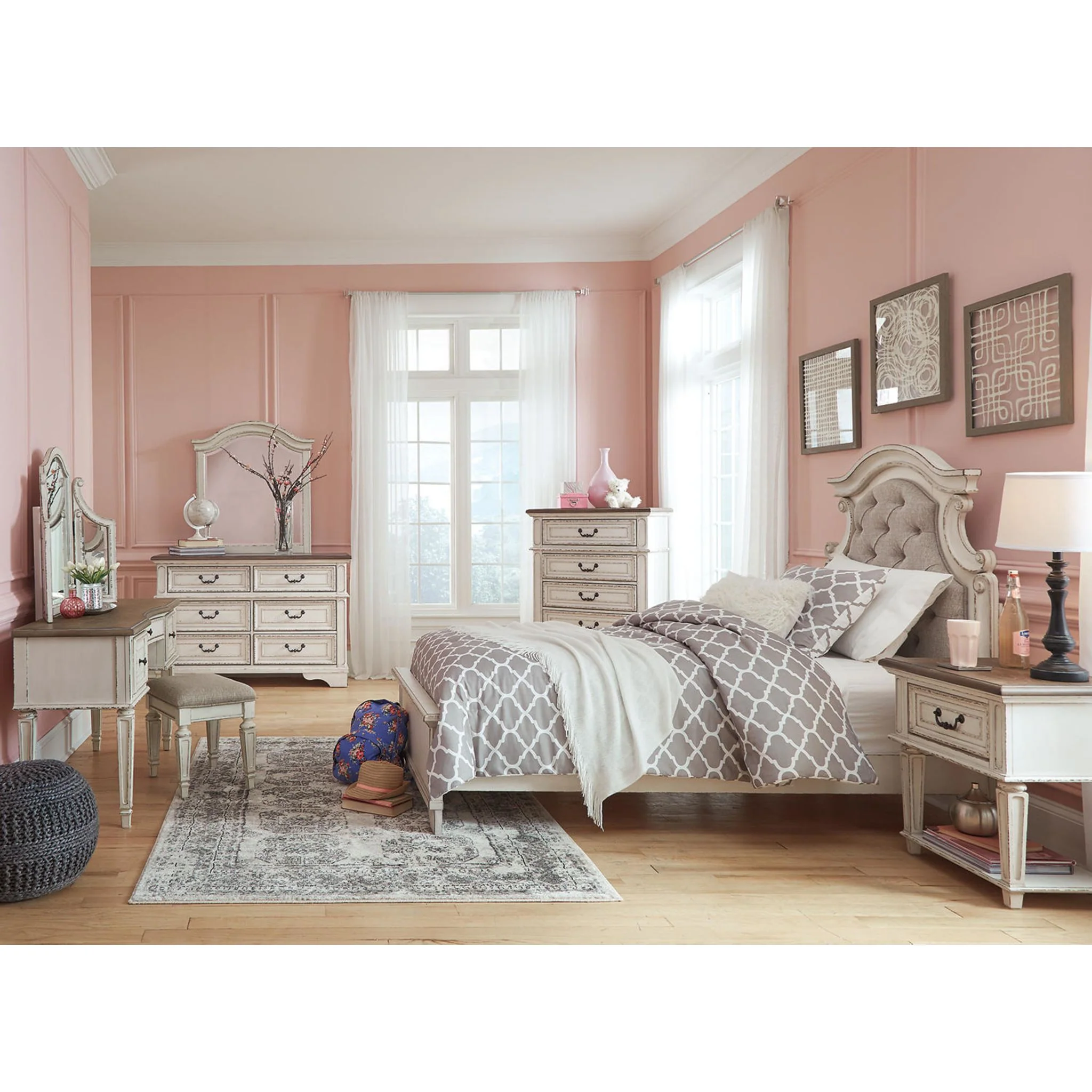 Realyn 3 Piece Panel Bed - Image 59