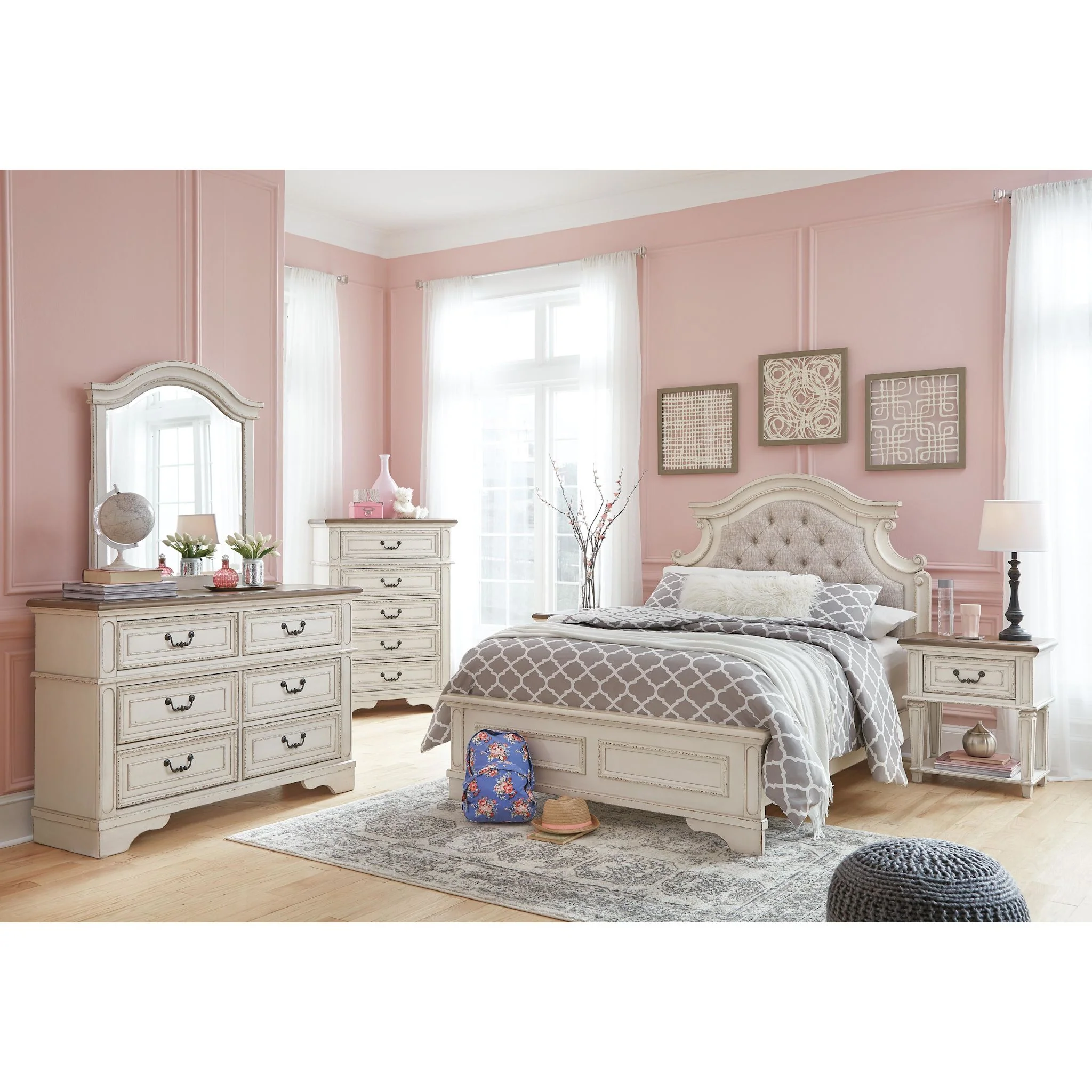 Realyn 3 Piece Panel Bed - Image 81
