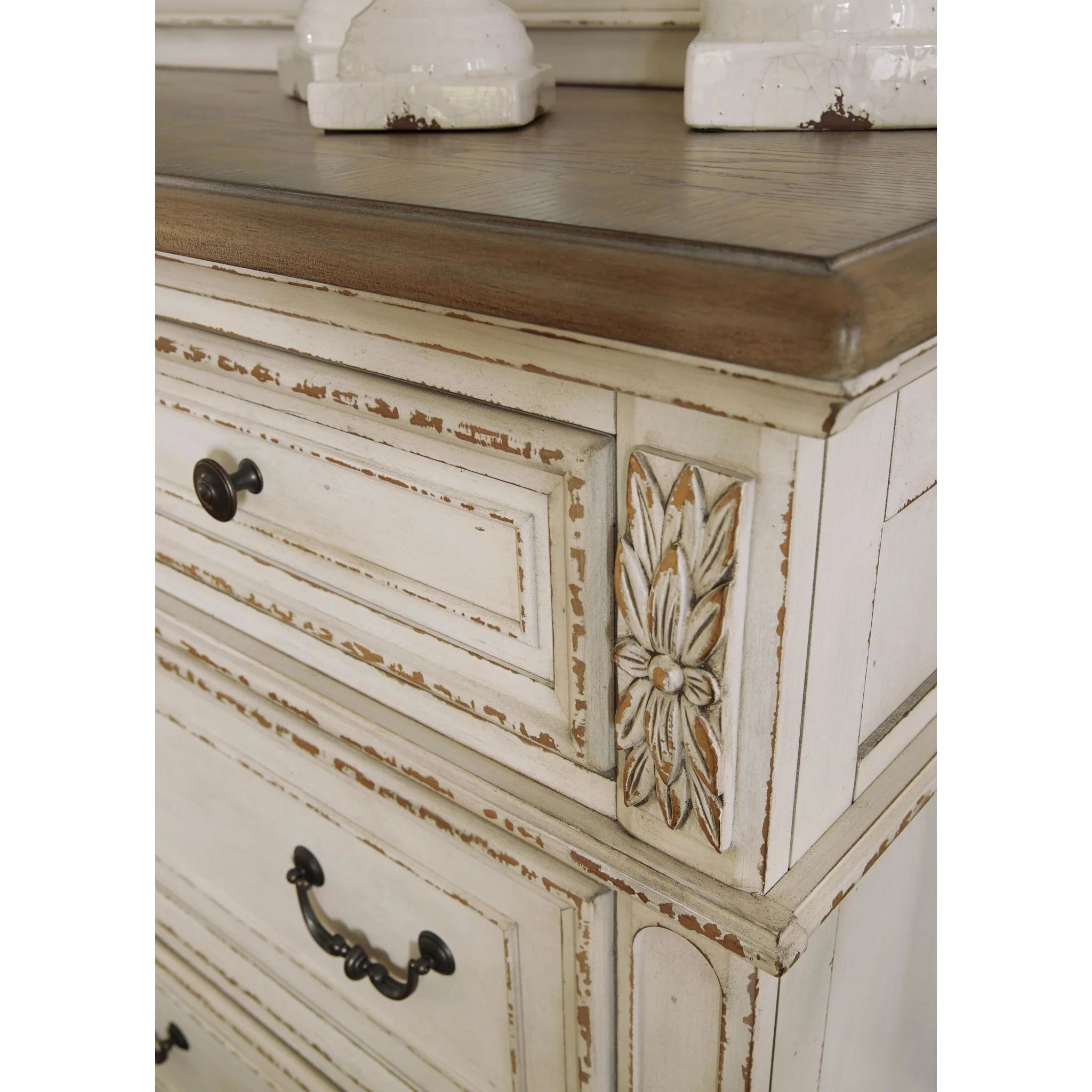 Realyn 5 Piece Panel Bedroom - Image 64