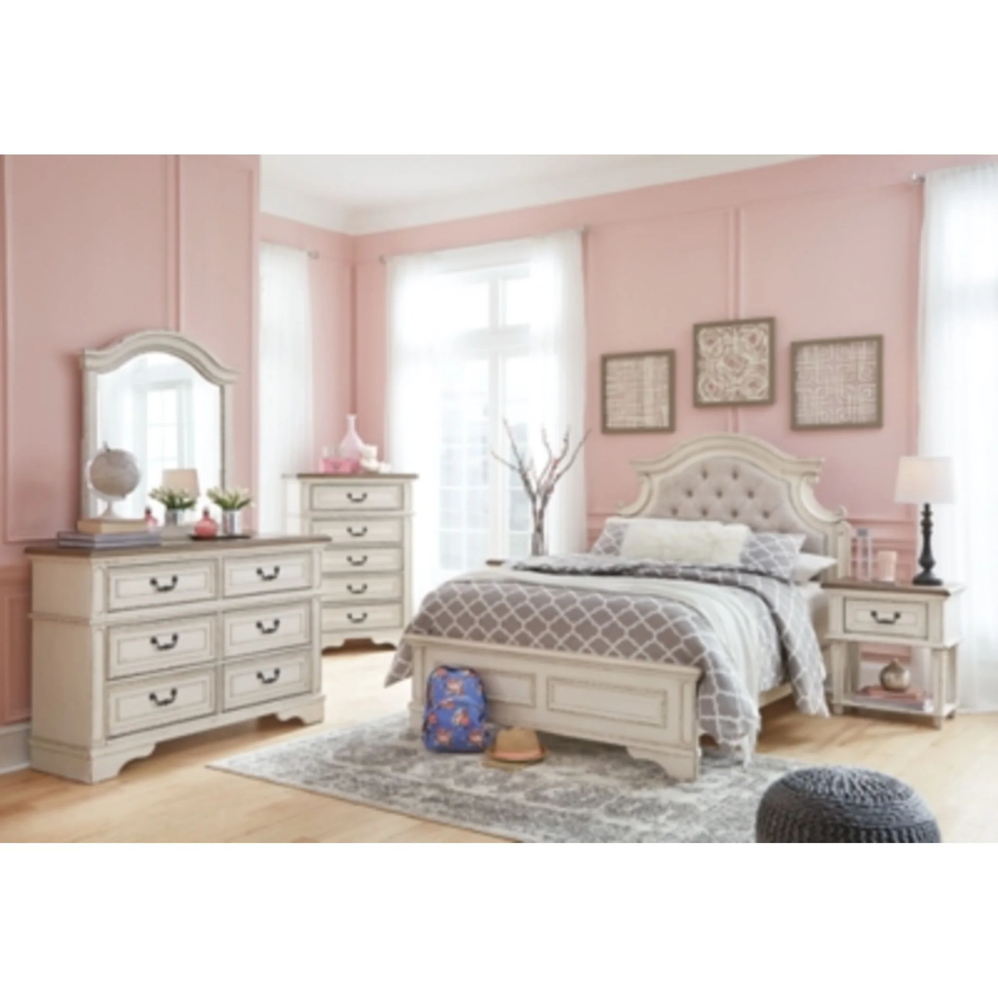 Realyn 7 Piece Bedroom Package - Image 21