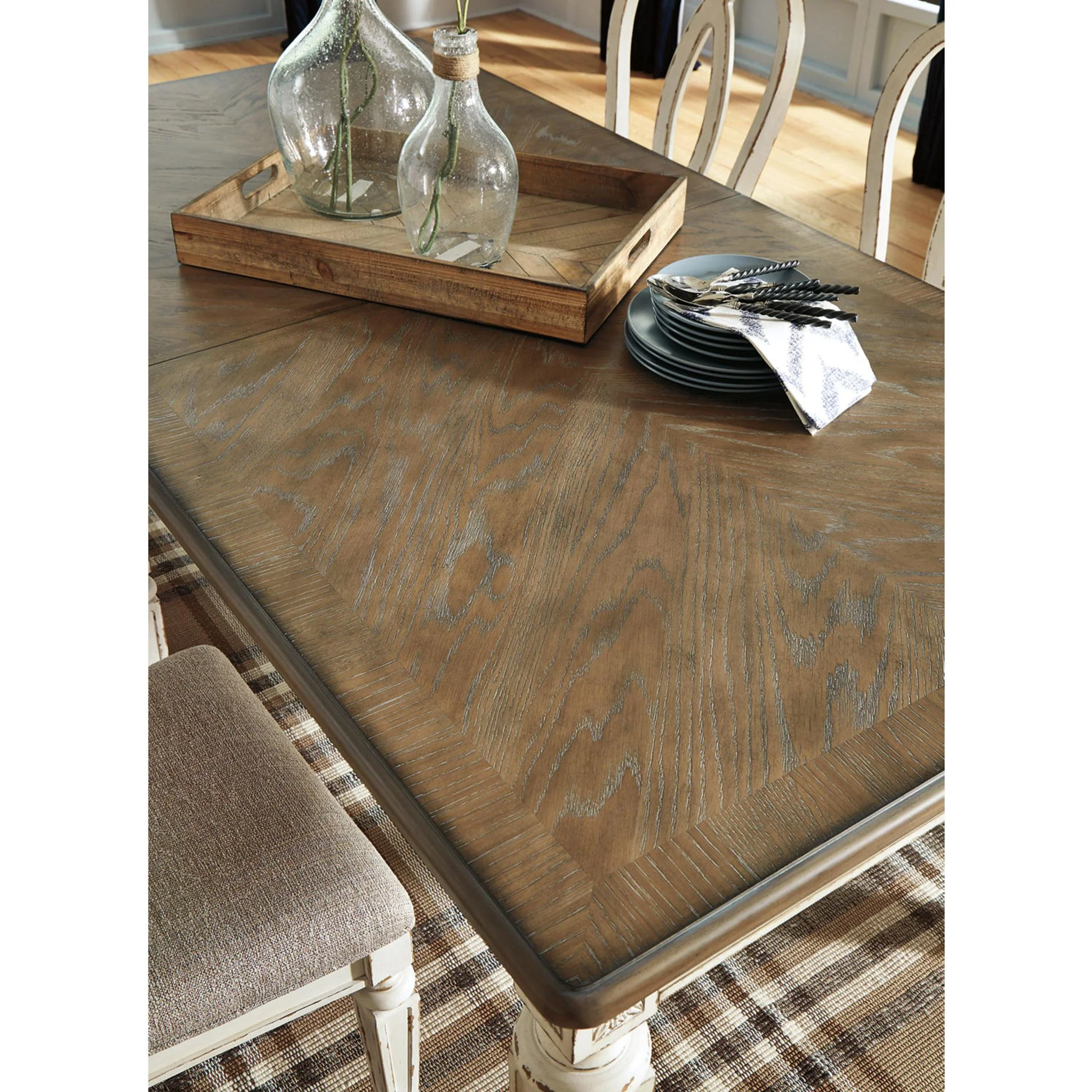 Realyn Dining Set - Image 16