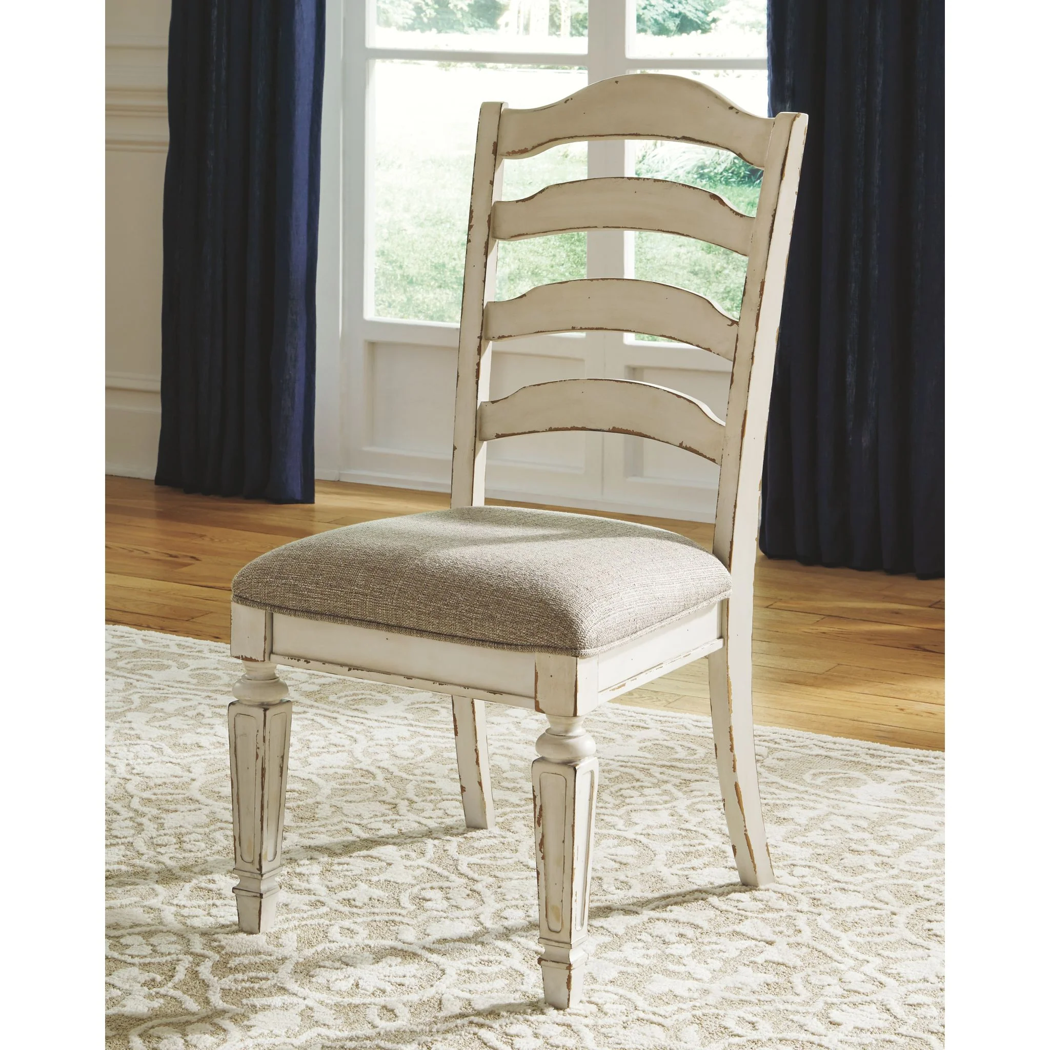 Realyn Dining Set - Image 7