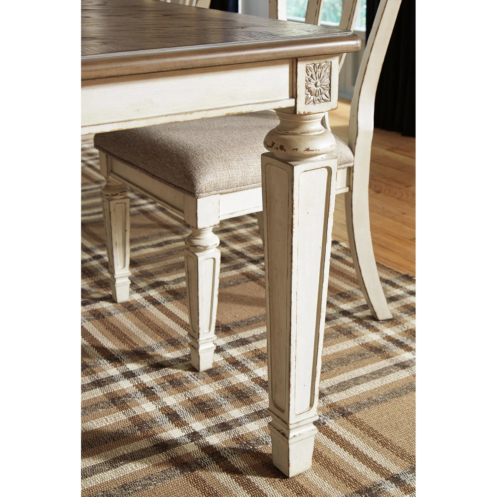 Realyn Dining Set - Image 17