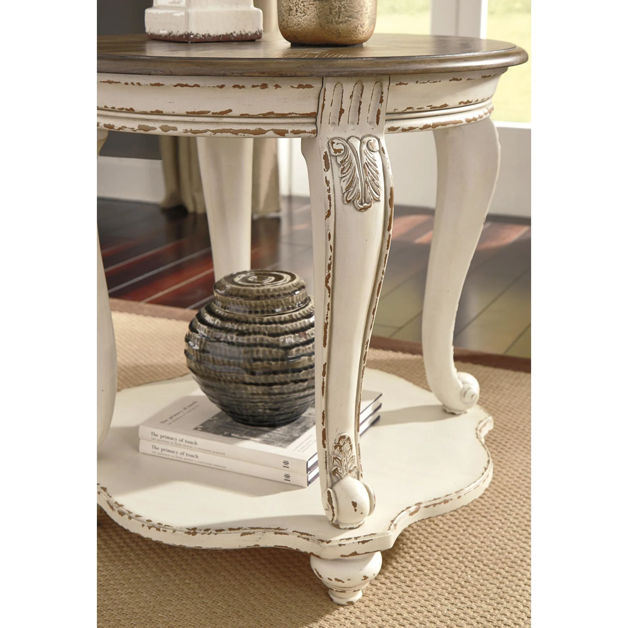 Realyn Round End Table - Image 8