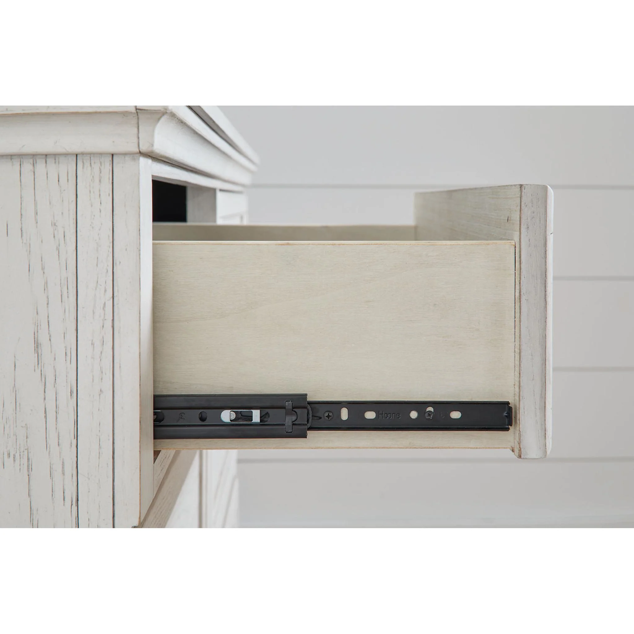 Robbinsdale Chest - Image 16