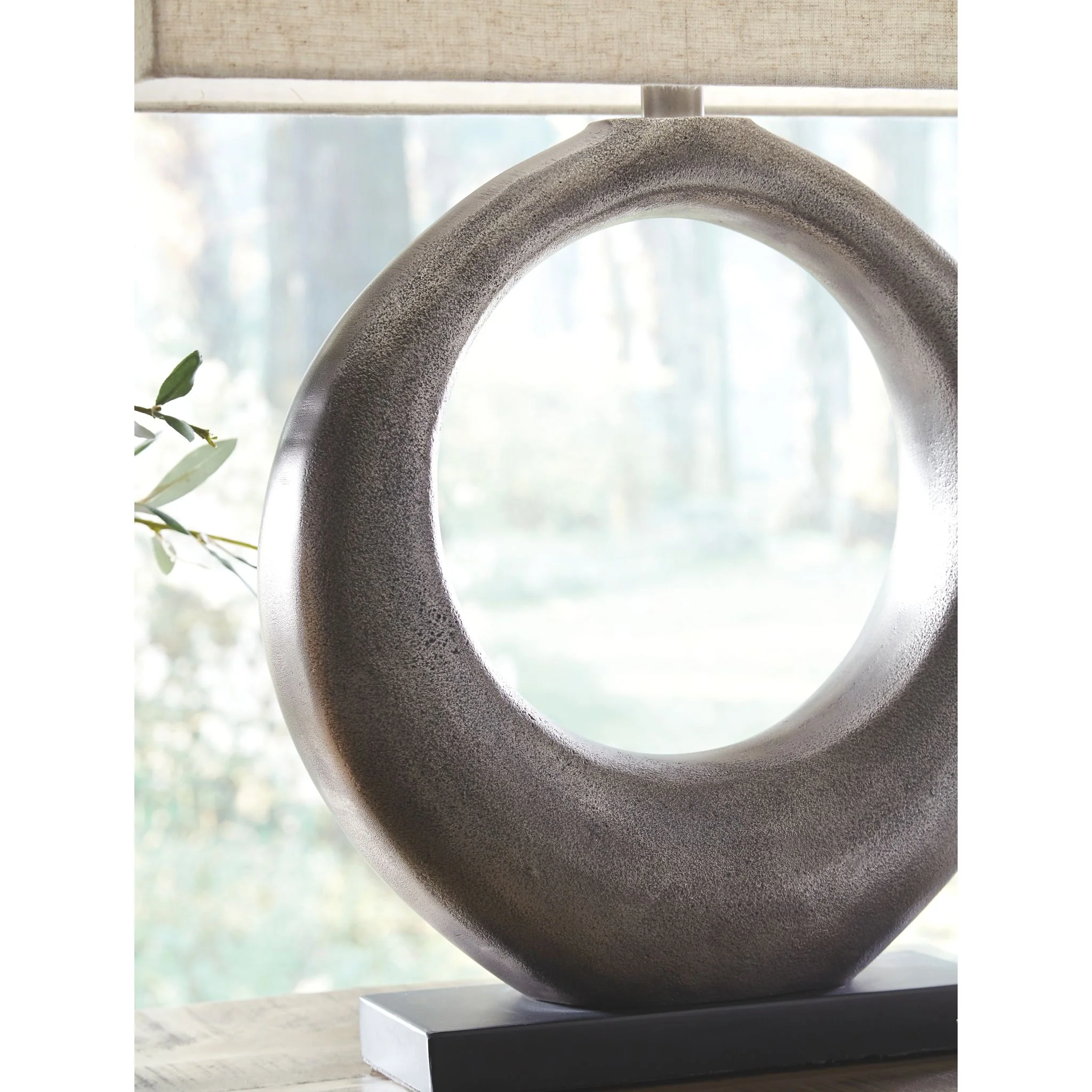 Saria Table Lamp (Single) - Image 3
