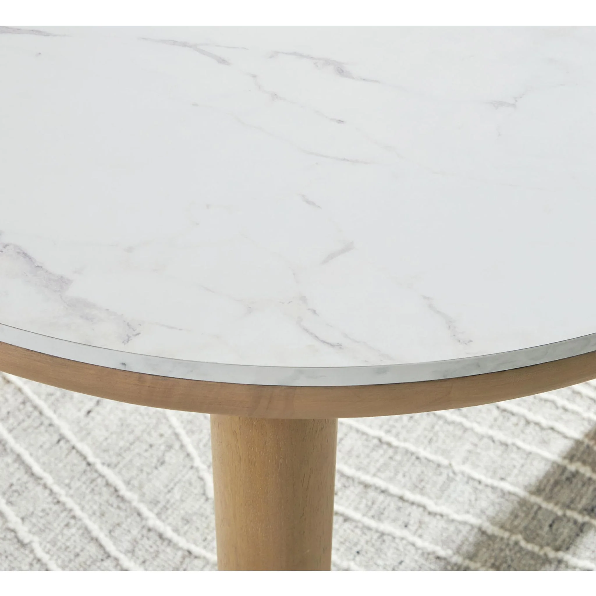 Sawdyn Dining Set - Image 10