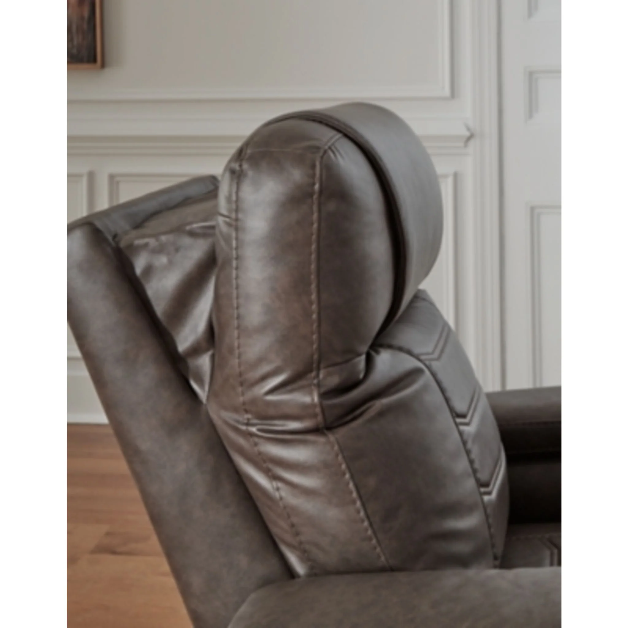 Schooner Rocks Power Recliner - Image 12
