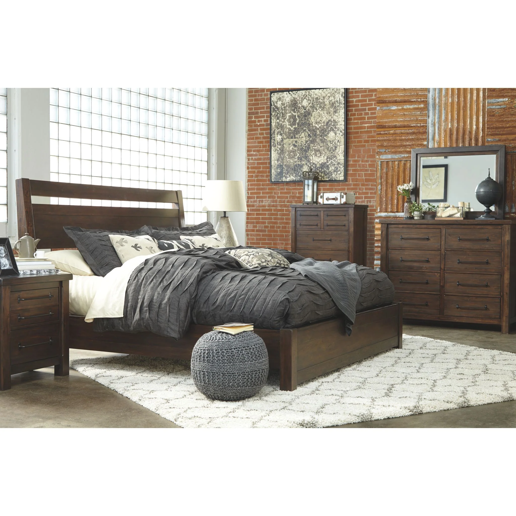 Starmore-Exclusive Panel Bed - Image 3