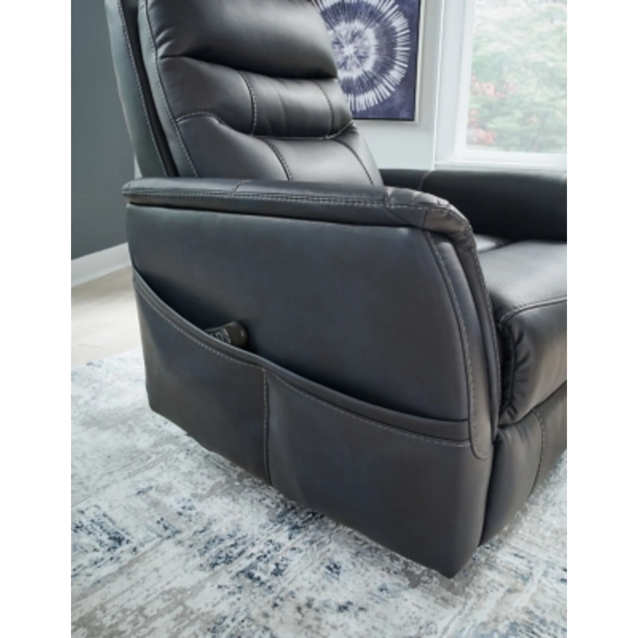 Strawbill Power Lift Recliner - Image 42