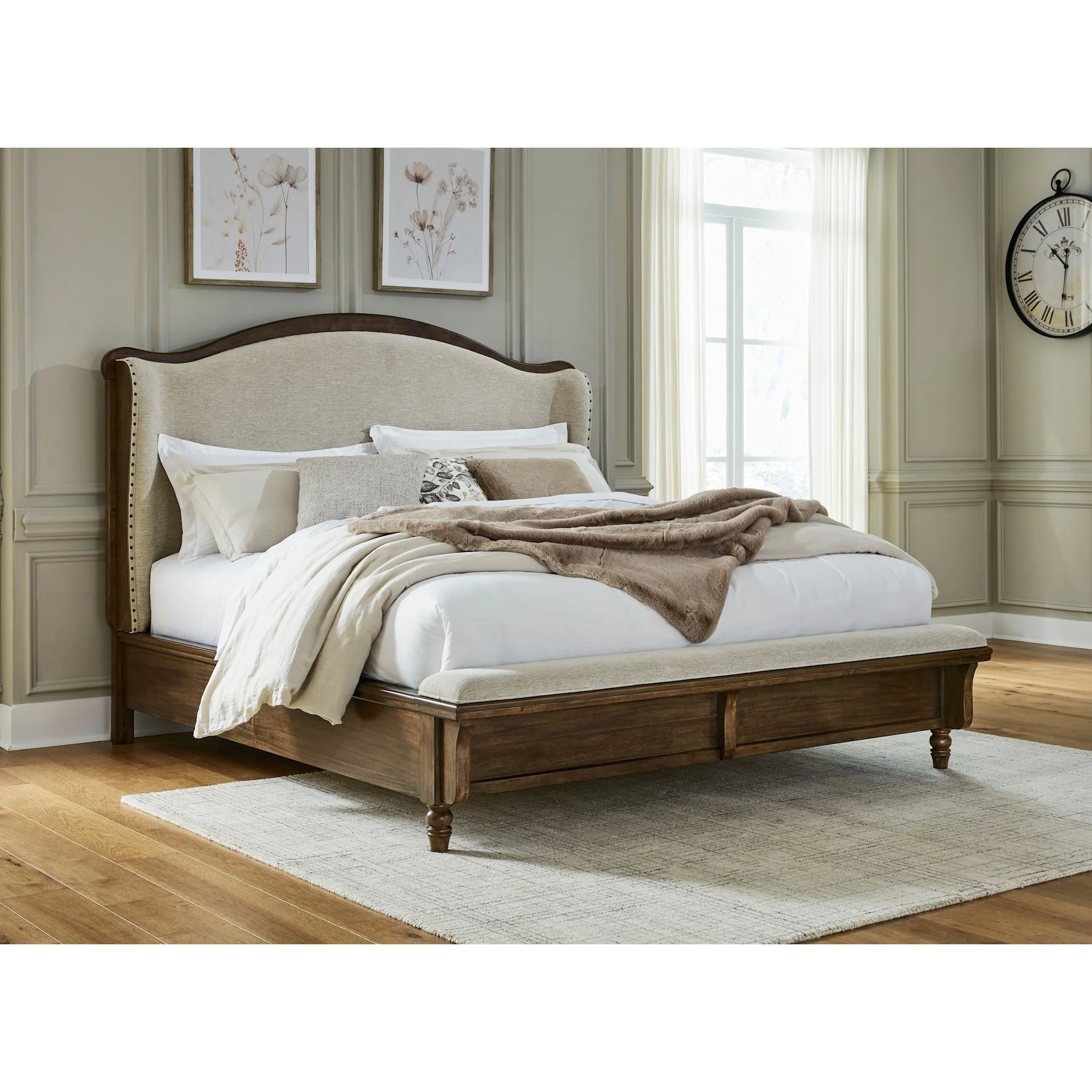 Sturlayne King Panel Bed - Image 2
