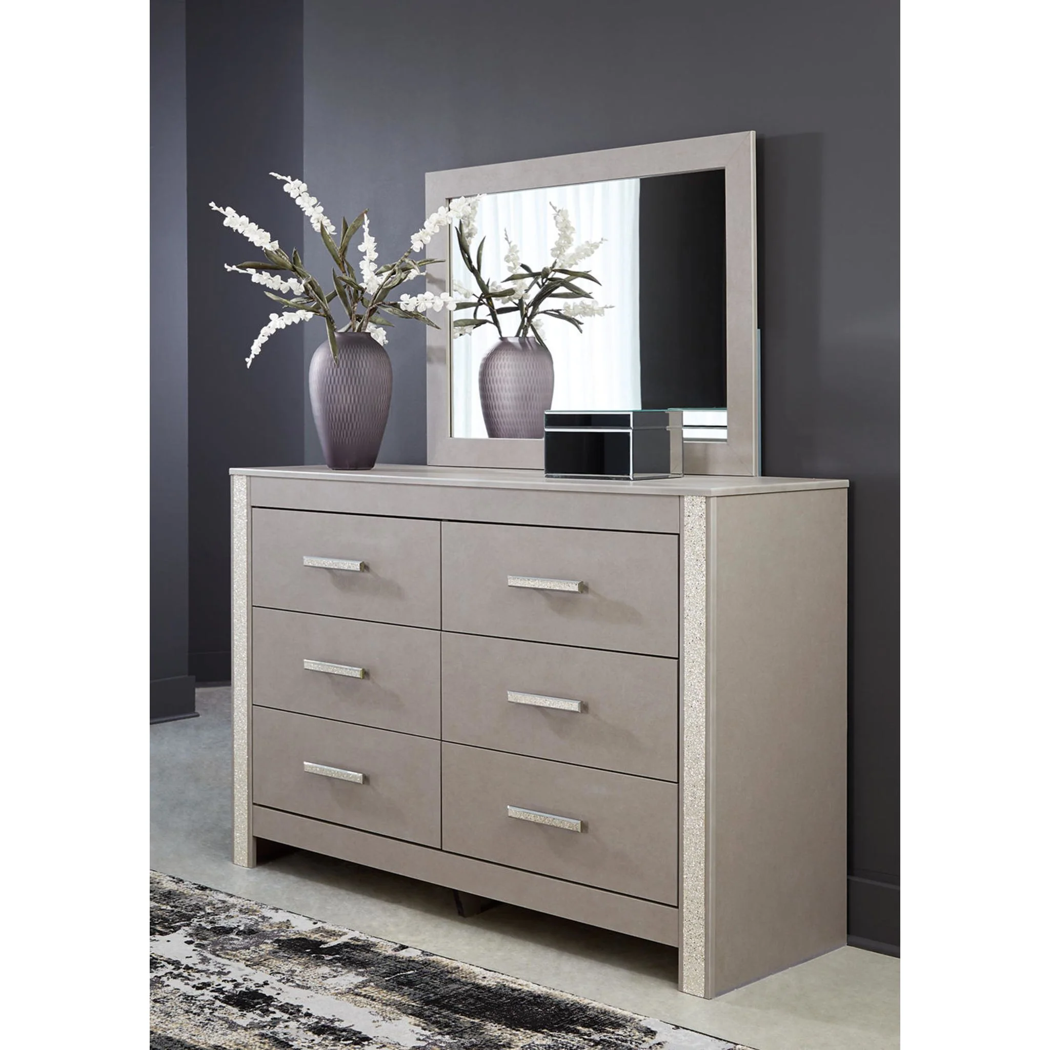 Surancha 5 Piece Panel Bedroom - Image 4