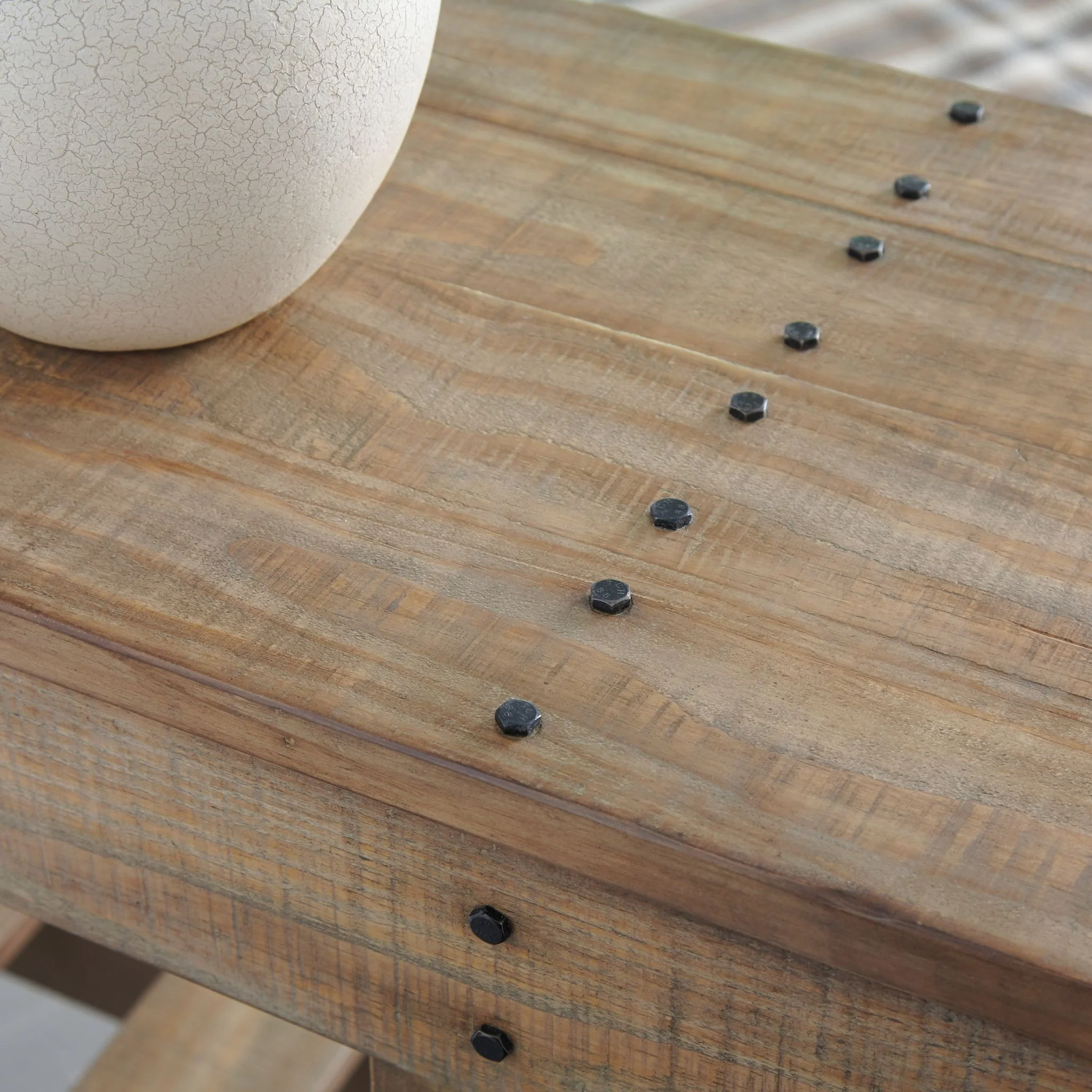 Susandeer Console Table - Image 7
