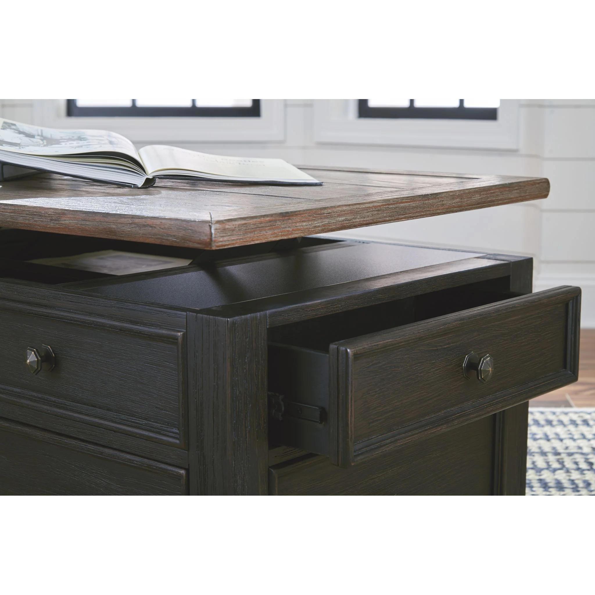 Tyler Creek Coffee Table with Lift Top - Image 11