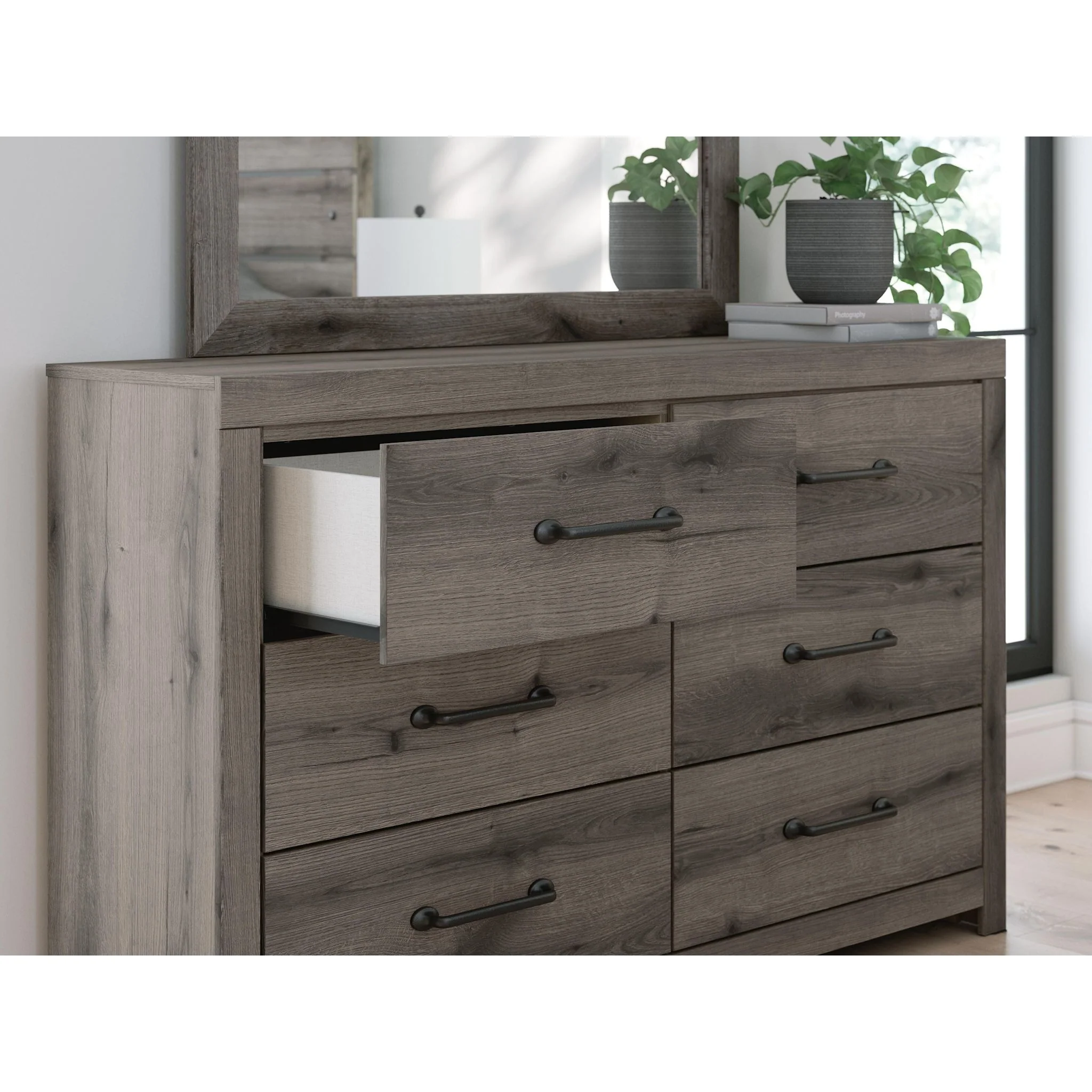 Urbanoore 5 Piece Queen Panel Bedroom - Image 67