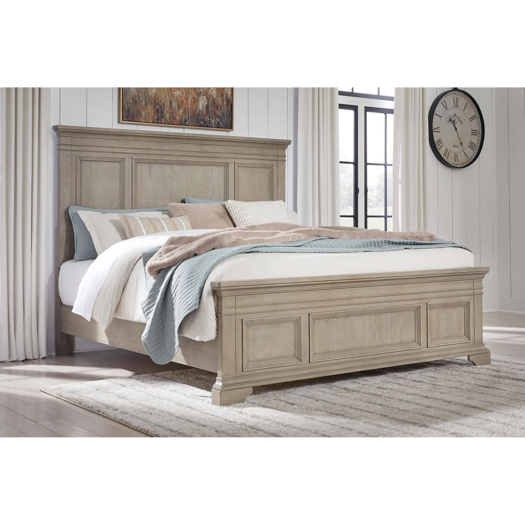 Vallardia-Exclusive King Panel Bed - Image 2