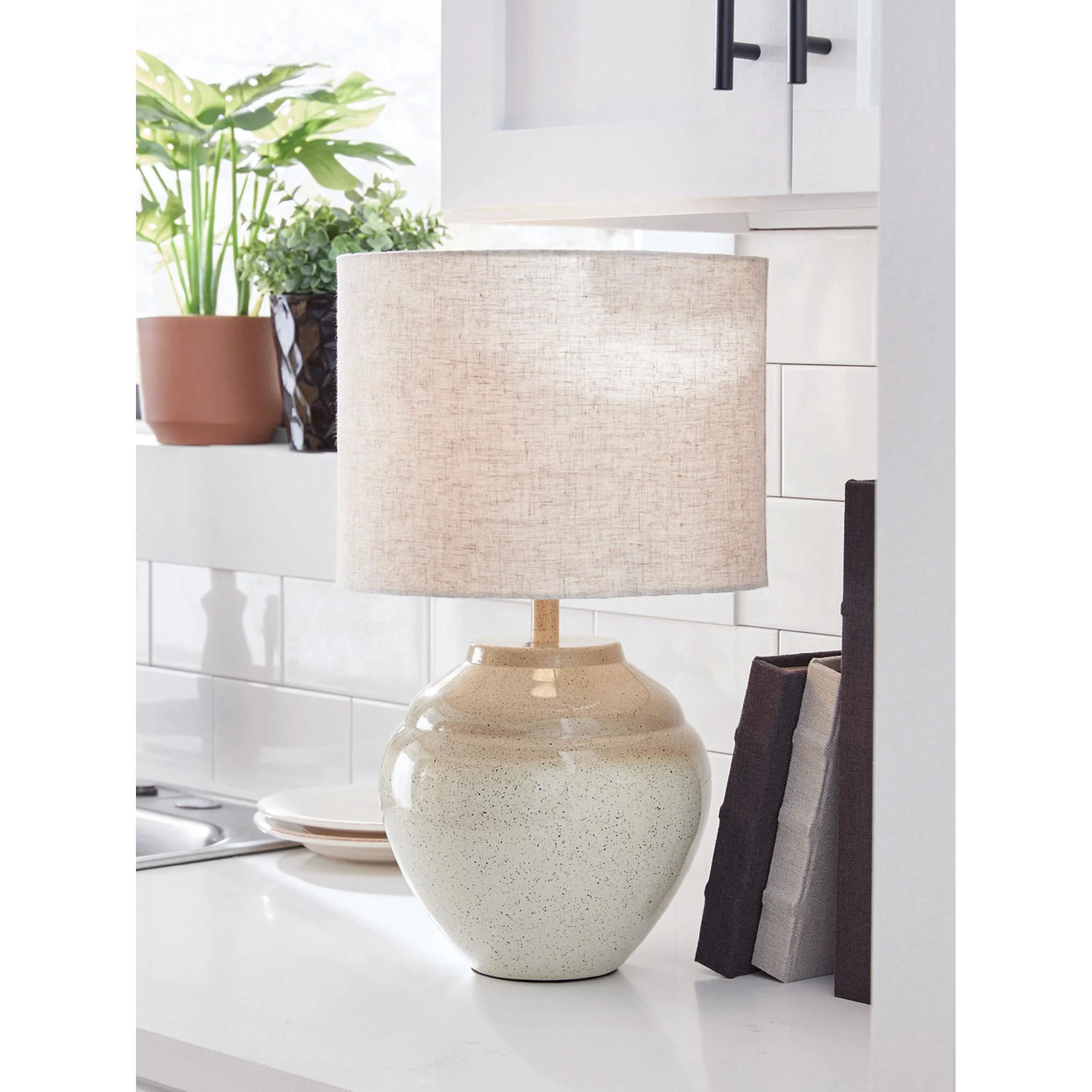Waldish Table Lamp - Image 3