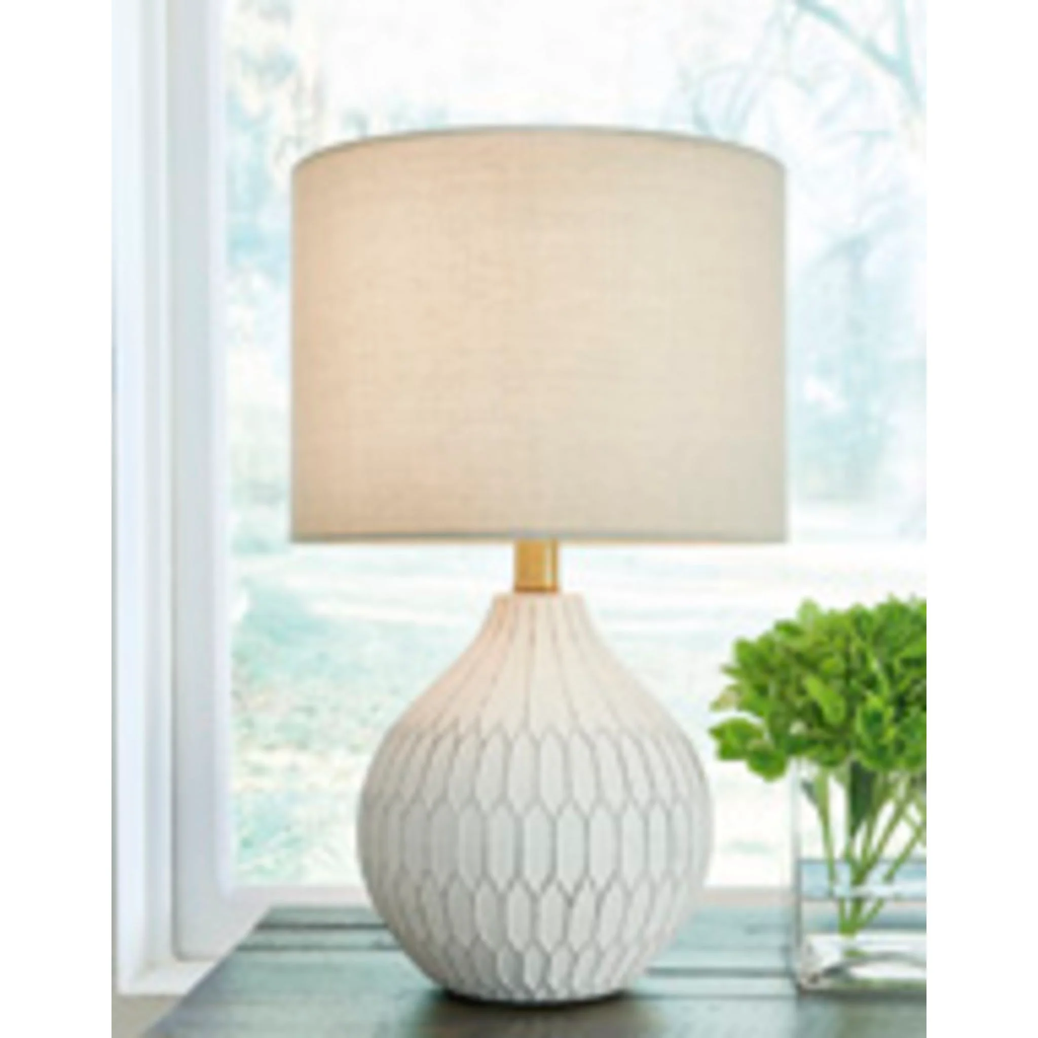 Wardmont Table Lamp (Single) - Image 8
