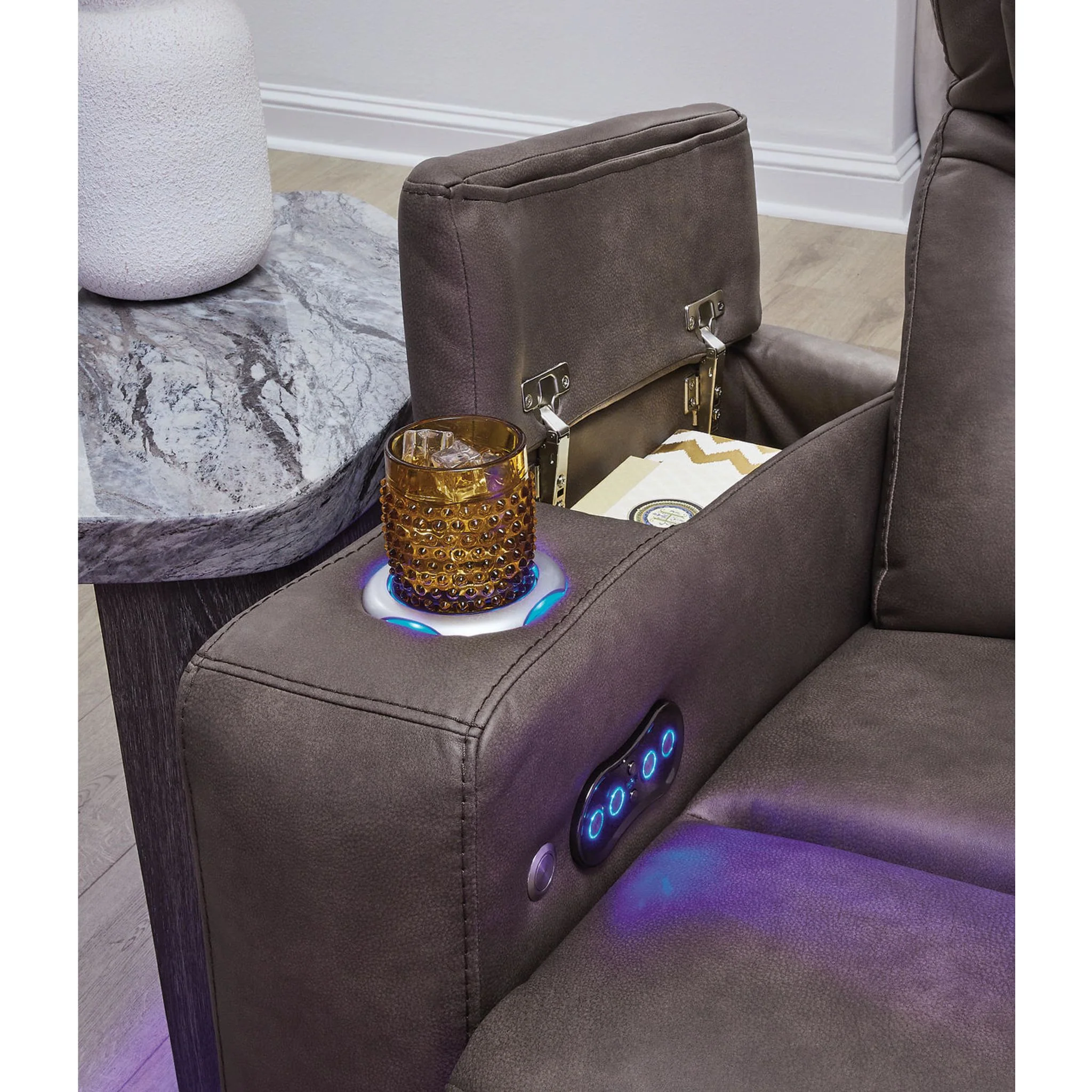 Warrior Peak-Exclusive Power Recliner - Image 12