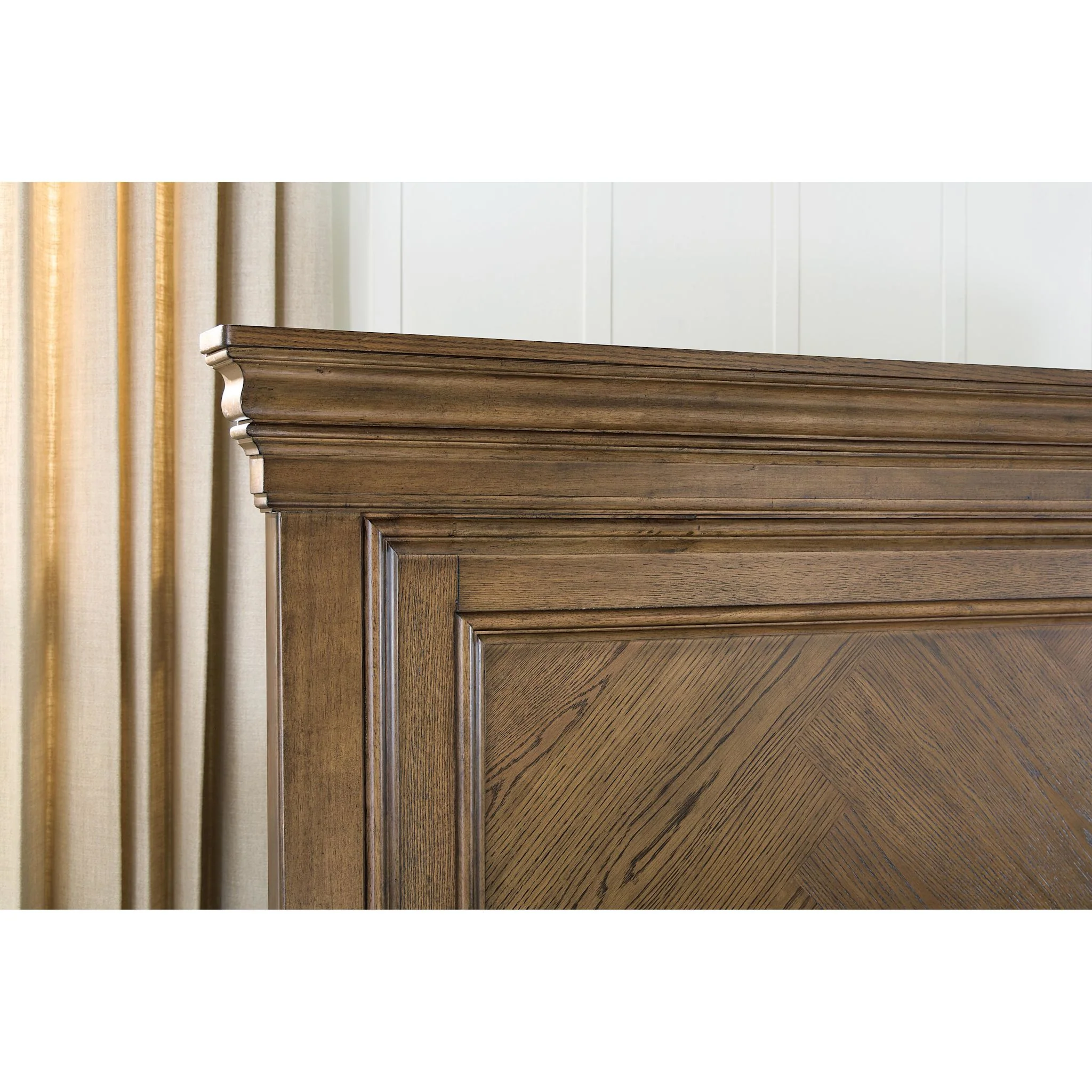 Waynely King Storage Bed - Image 12