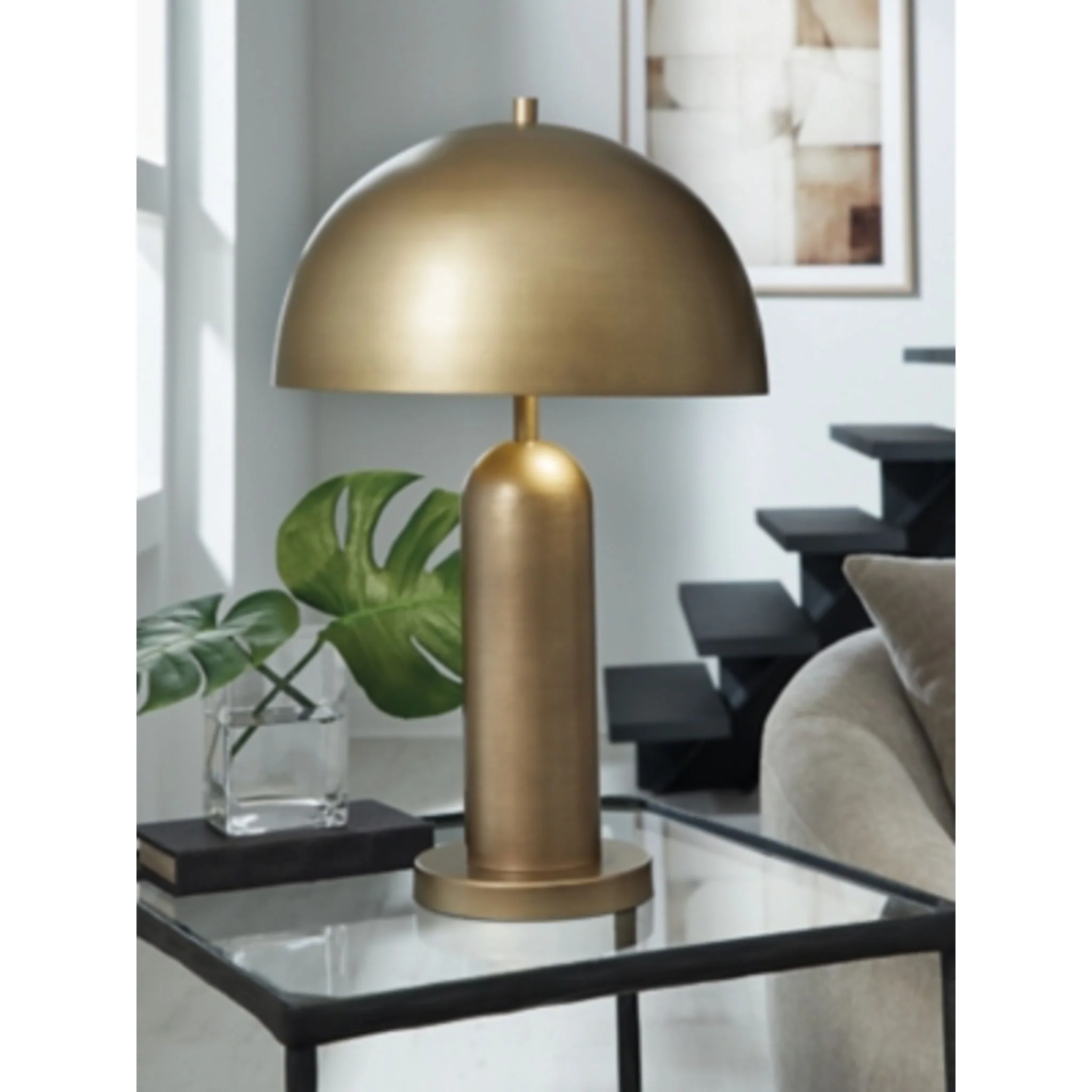 Wendfield Table Lamp - Image 9
