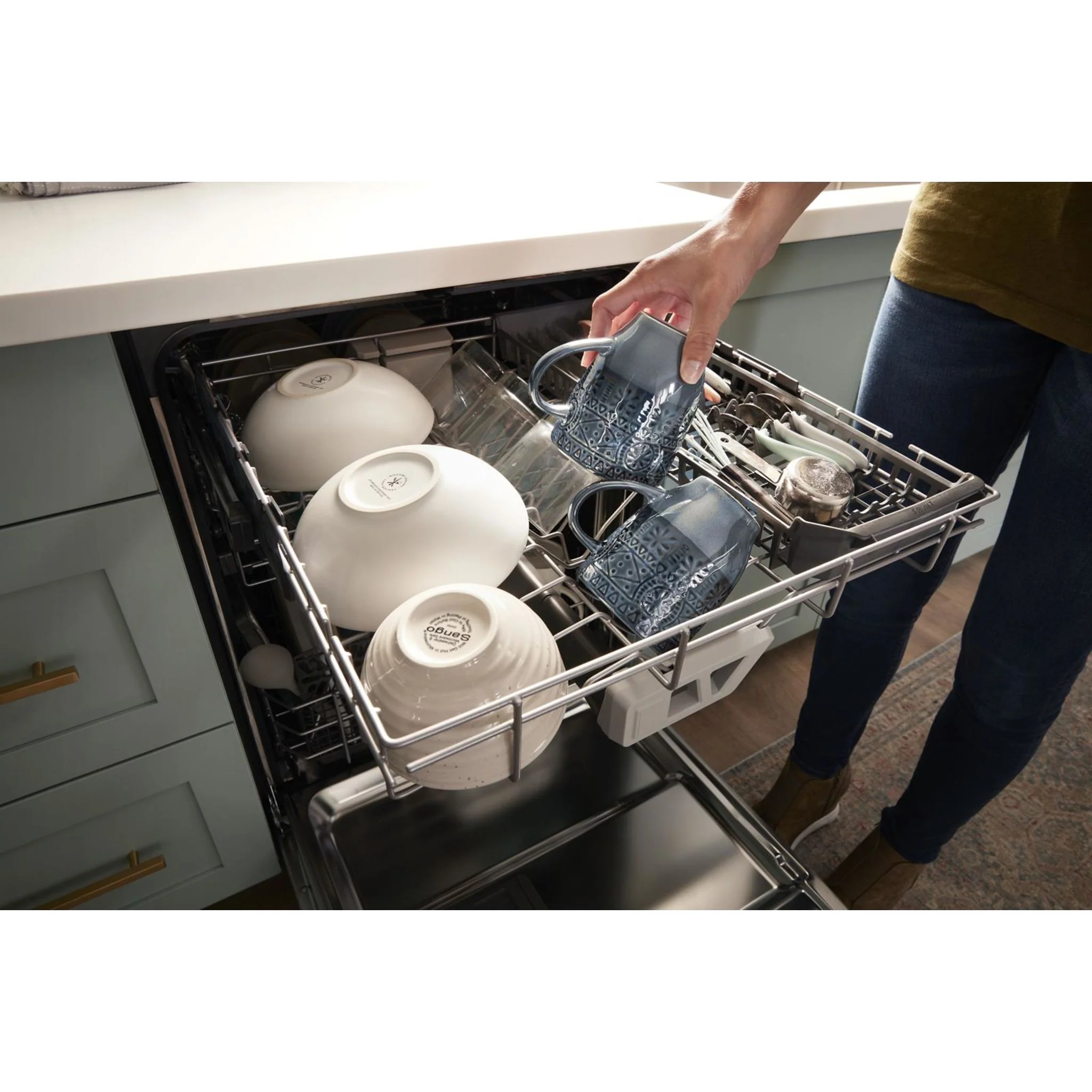 Whirlpool Fingerprint Resistant Large Capacity Dishwasher with 3rd Rack - Stainless Steel (WDT970SAKZ) - Image 12