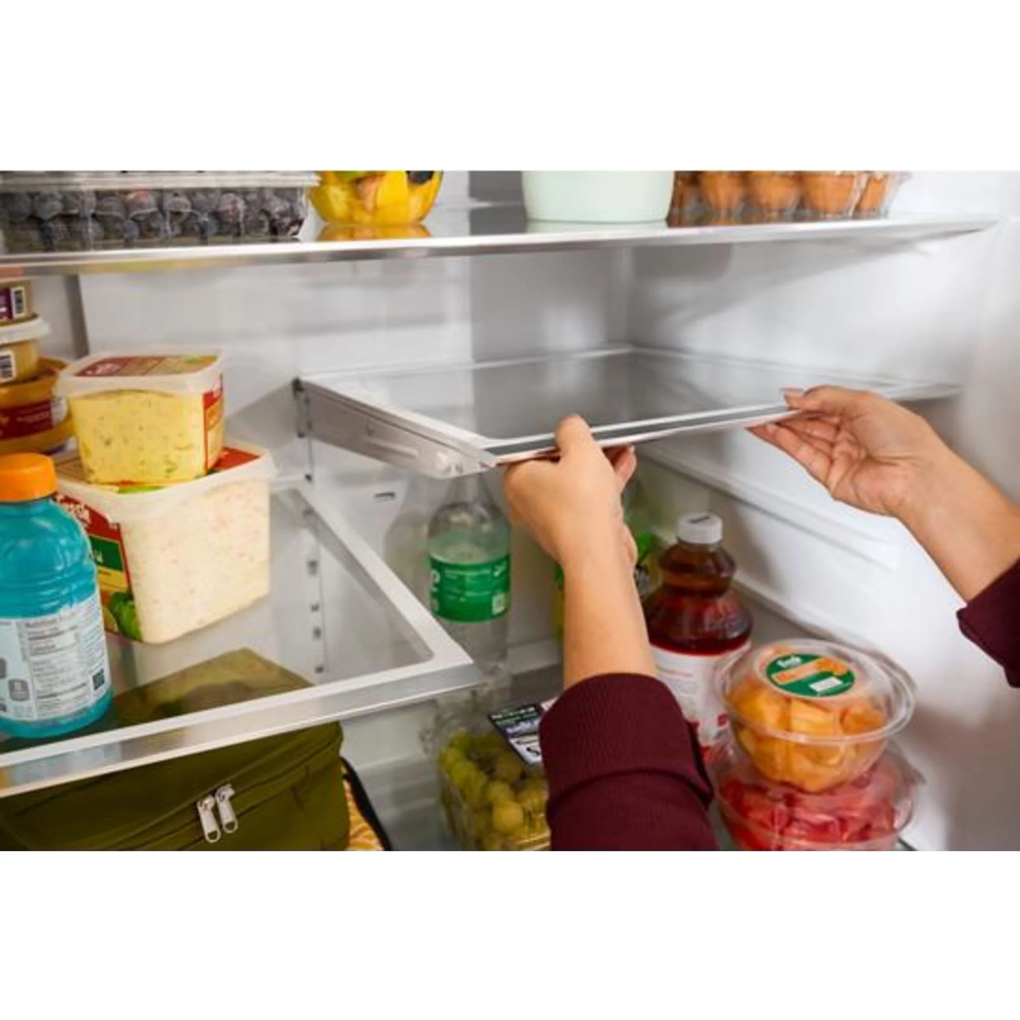 Whirlpool 36-Inch French Door Refrigerator with Ice Maker - 31 cu. ft. -Fingerprint Resistant Stainless Steel (WRFF3136SZ) - Image 4