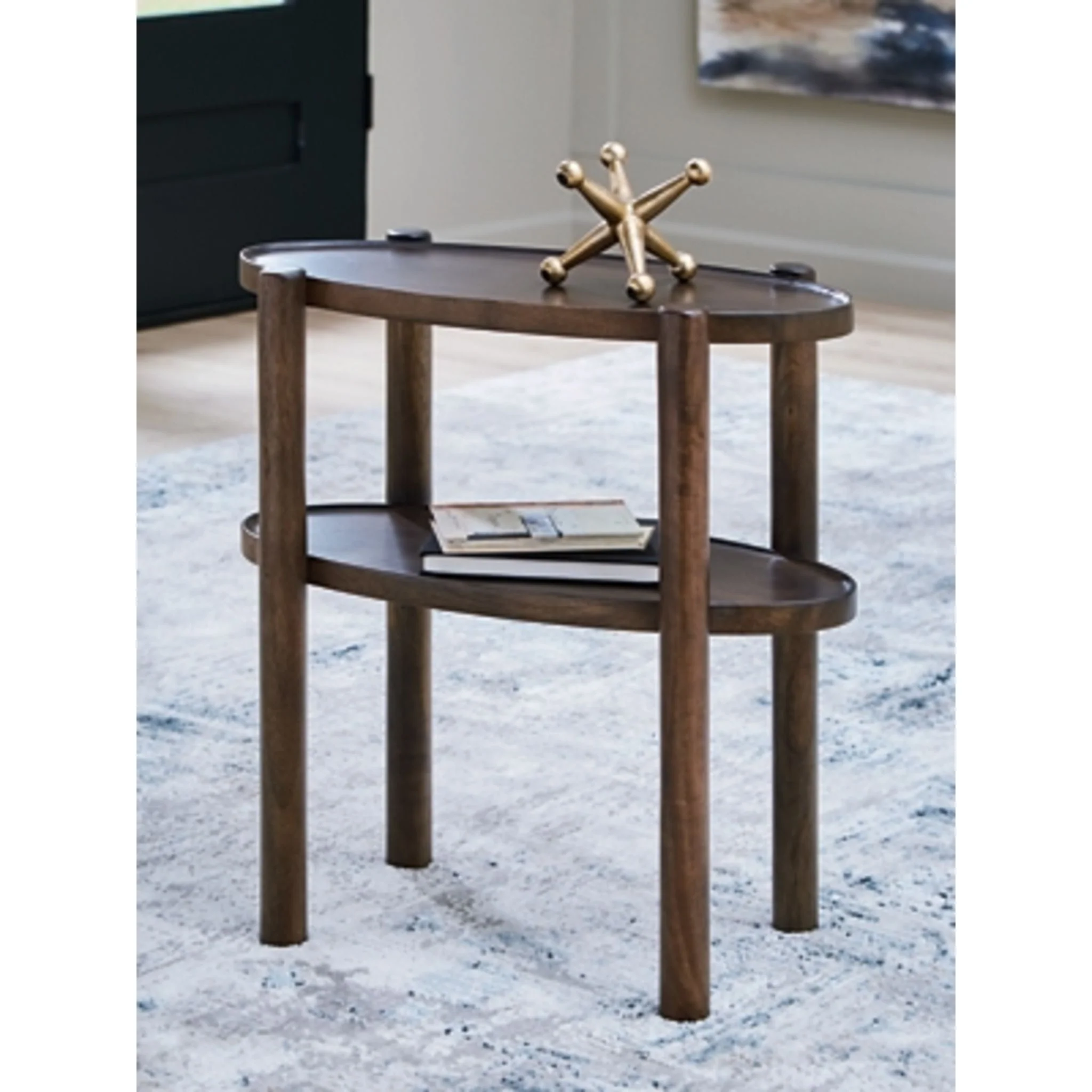 Wiattbury Accent Table - Image 9