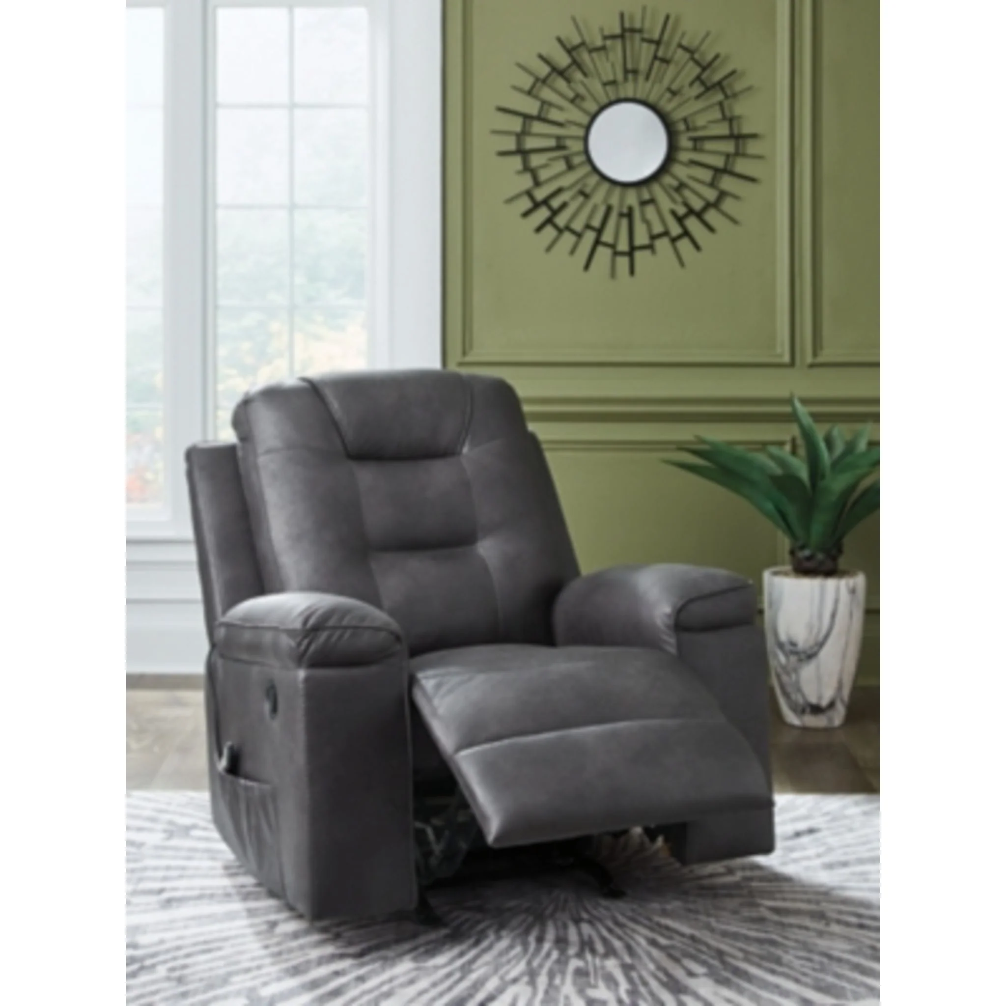 Windstade Recliner - Image 8