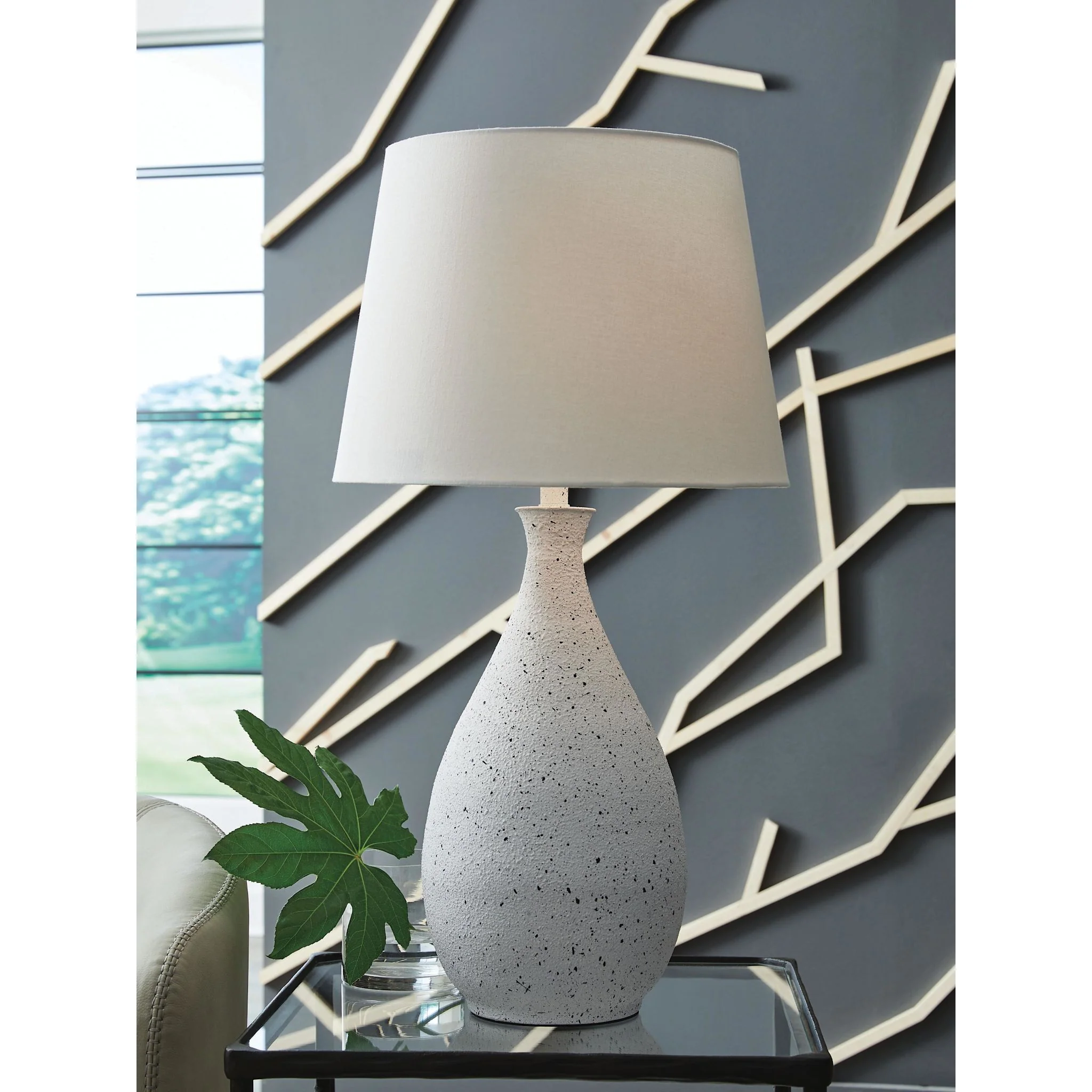 Wyattford Table Lamp - Image 6