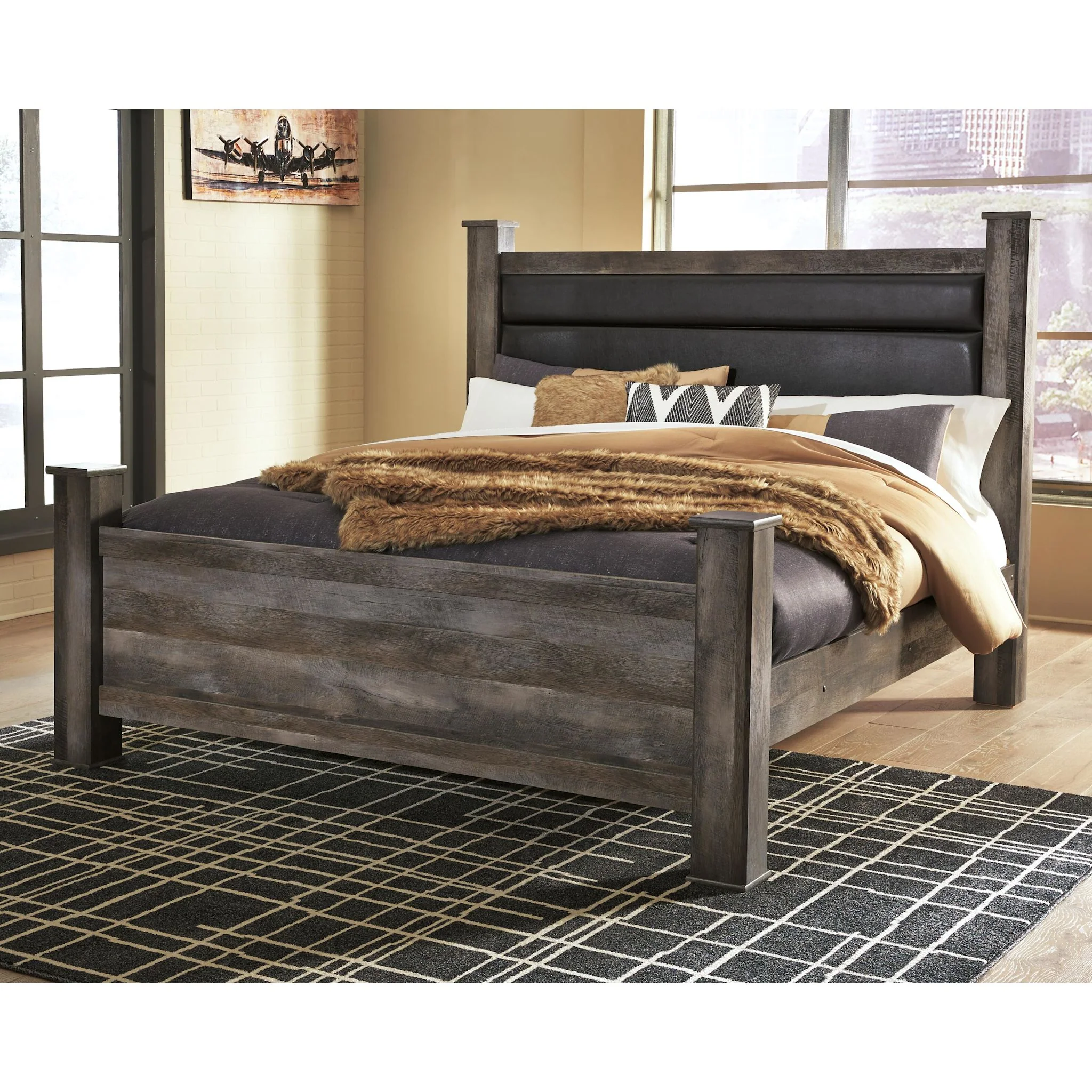 Wynnlow Poster Bed - Image 36
