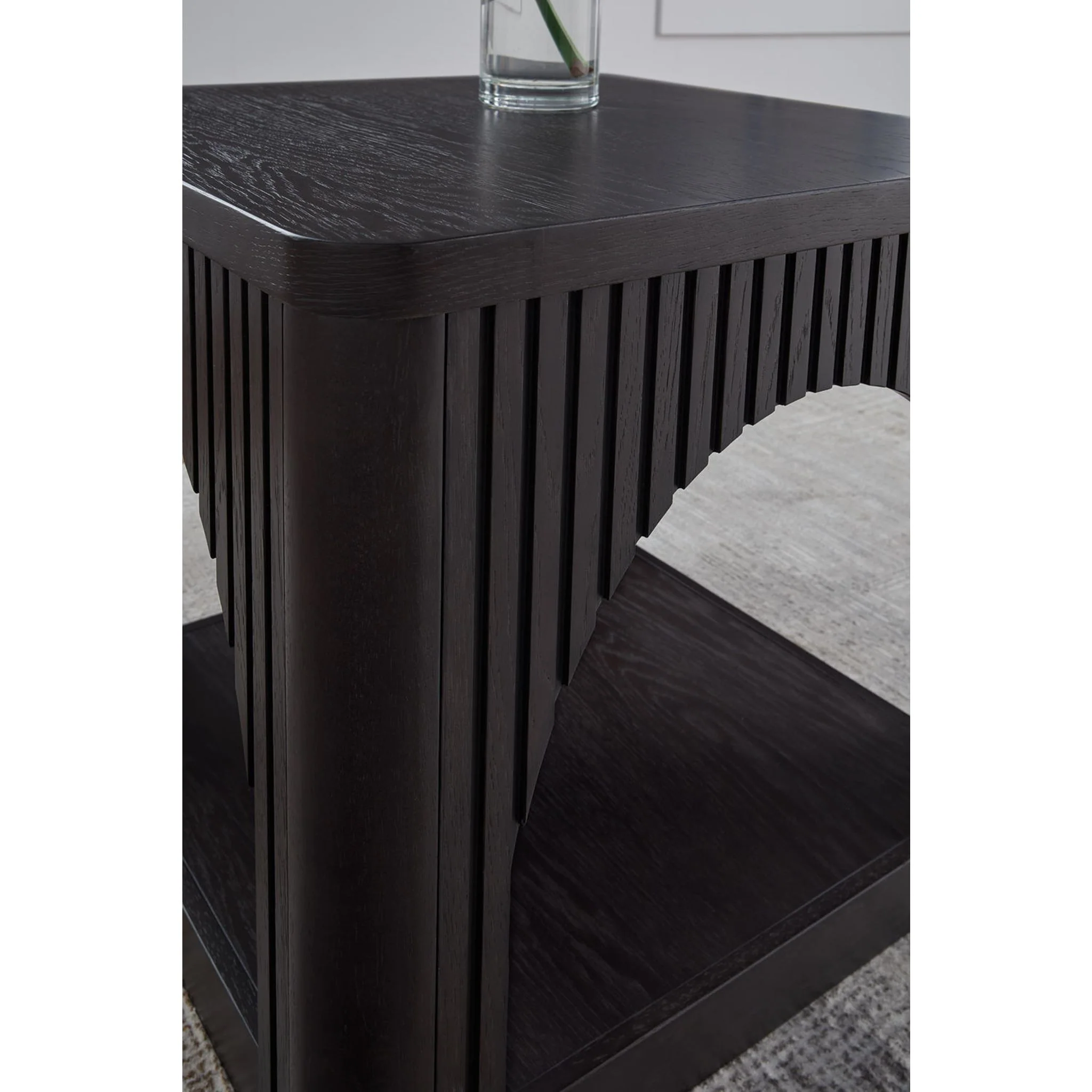 Yellink End Table - Image 11